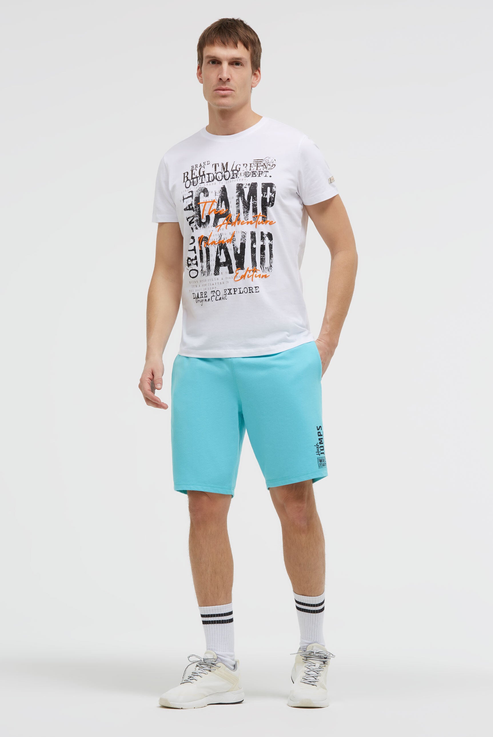 T-shirt z okrągłym dekoltem z nadrukami z logo - 3