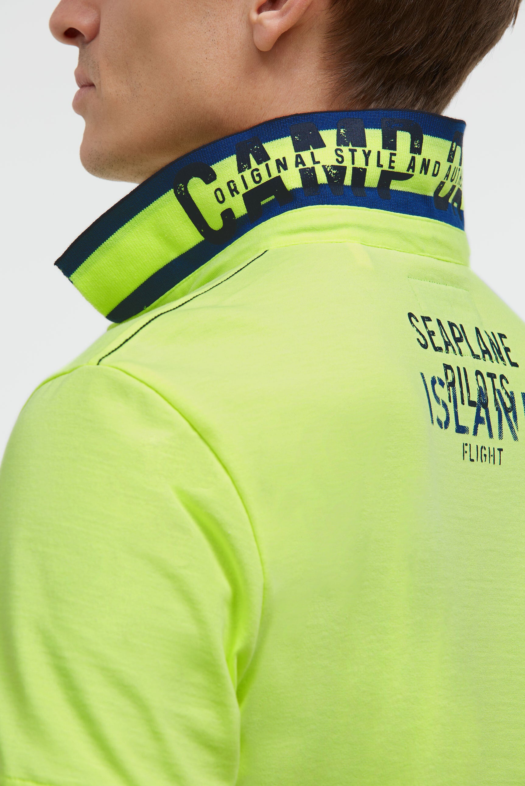Koszulka polo z krótkim rękawem i aplikacjami z logo - 7