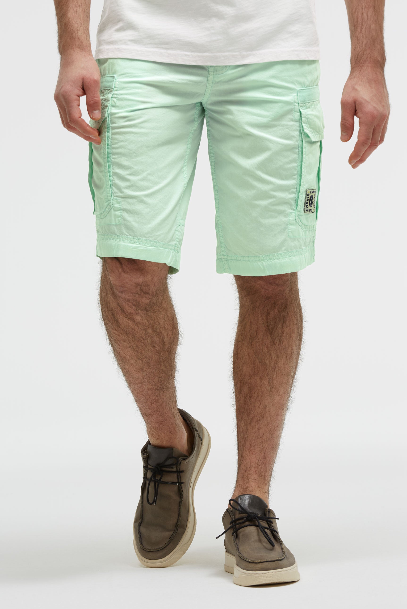 Cargo Shorts mit tonigen Tapes light mint - 2