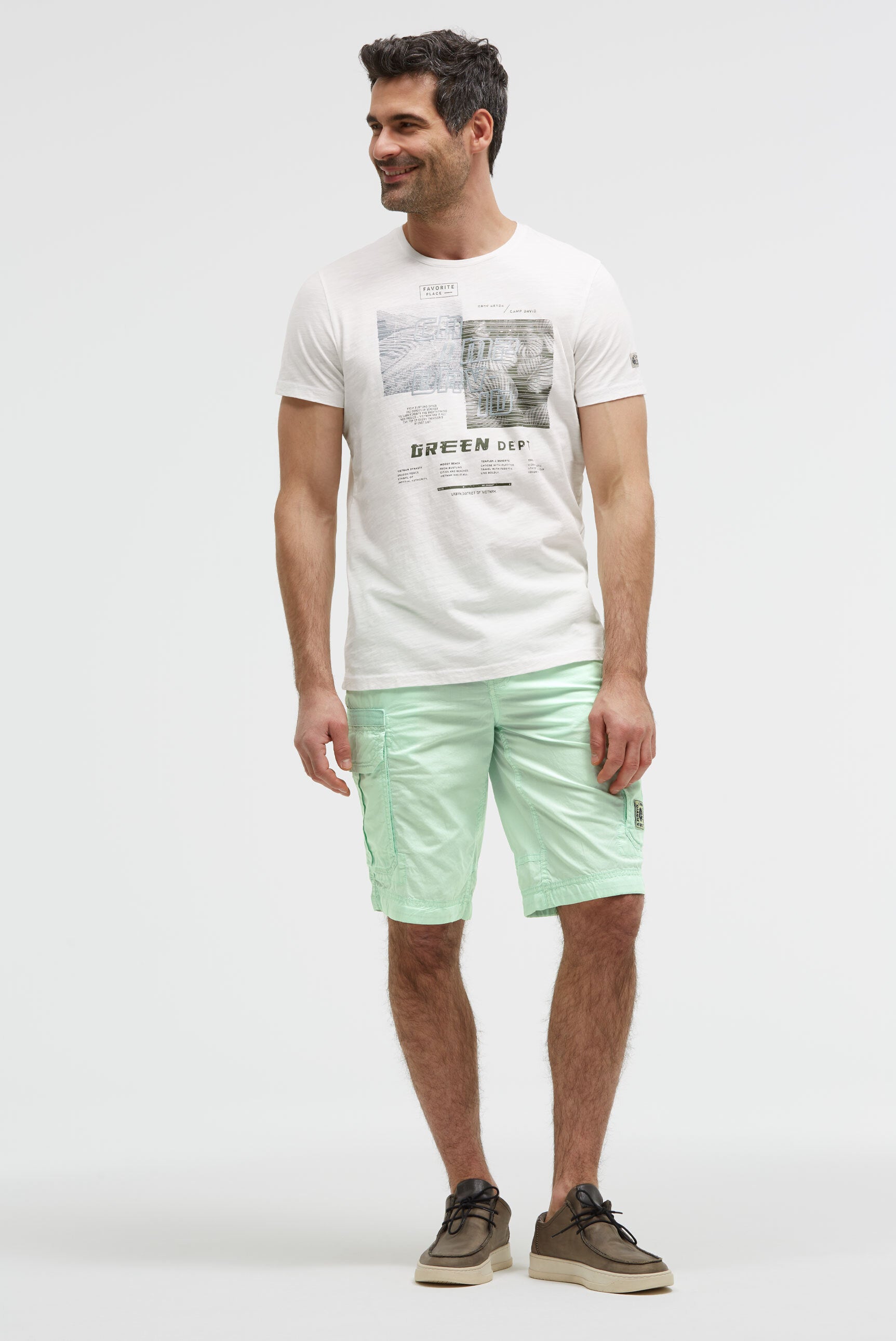 Cargo Shorts mit tonigen Tapes light mint - 3