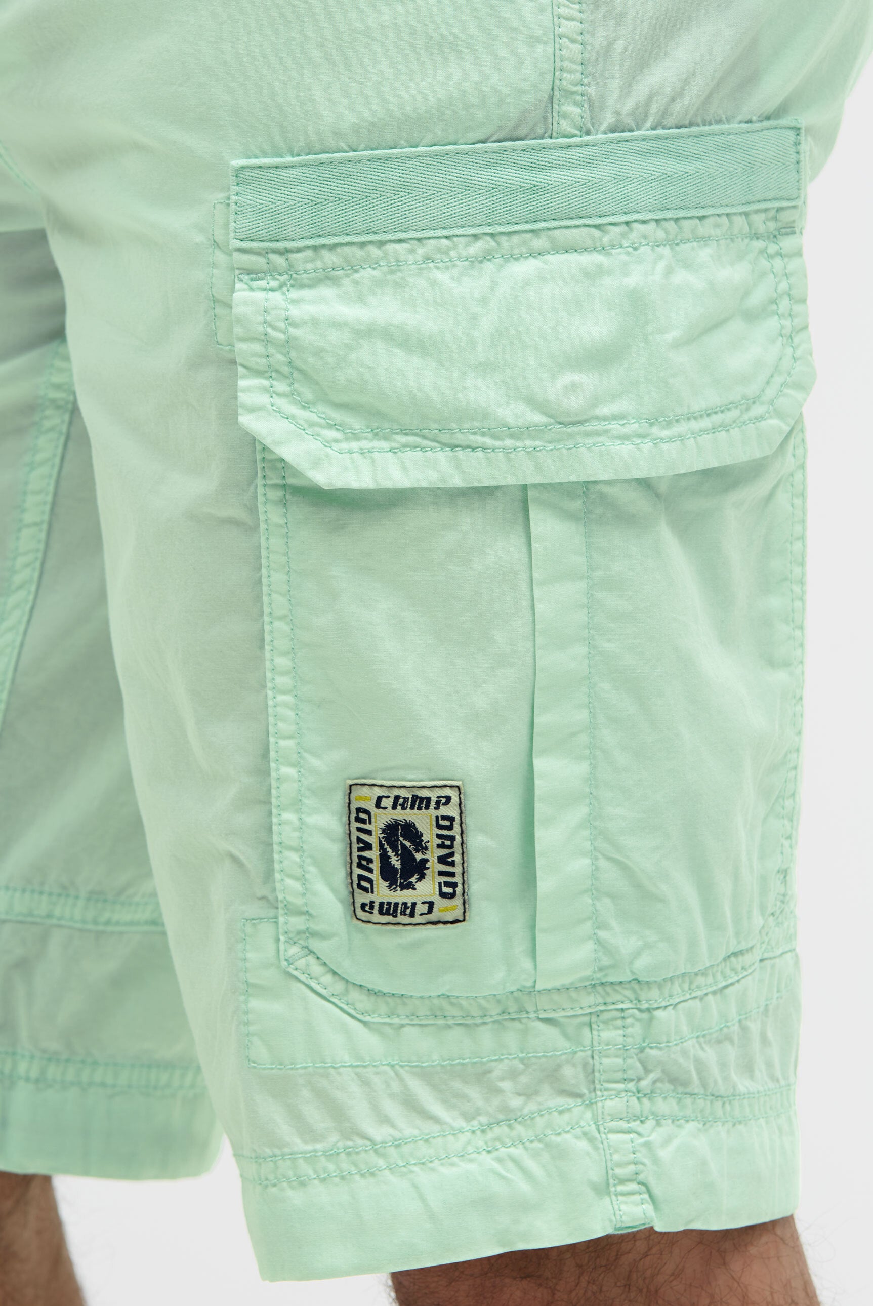 Cargo Shorts mit tonigen Tapes light mint - 6