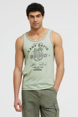 Muskelshirt mit Ausbrenner-Effekten und Print light mint