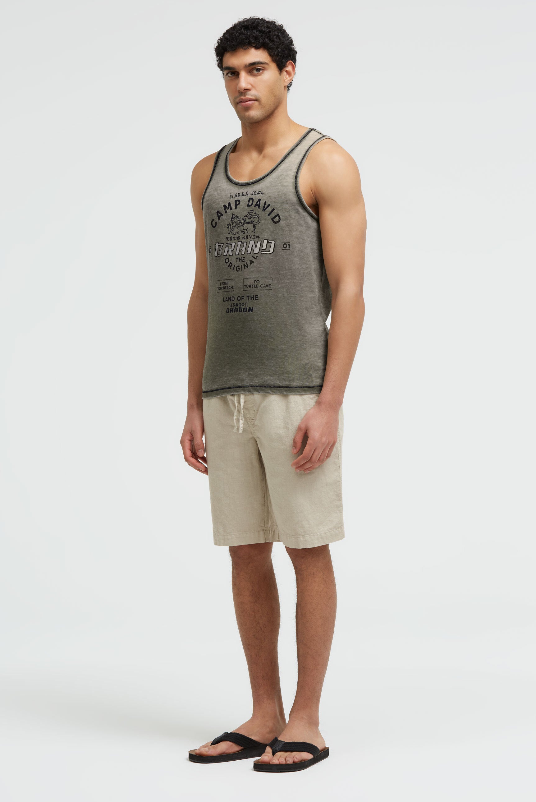 Muskelshirt mit Ausbrenner-Effekten und Print green olive