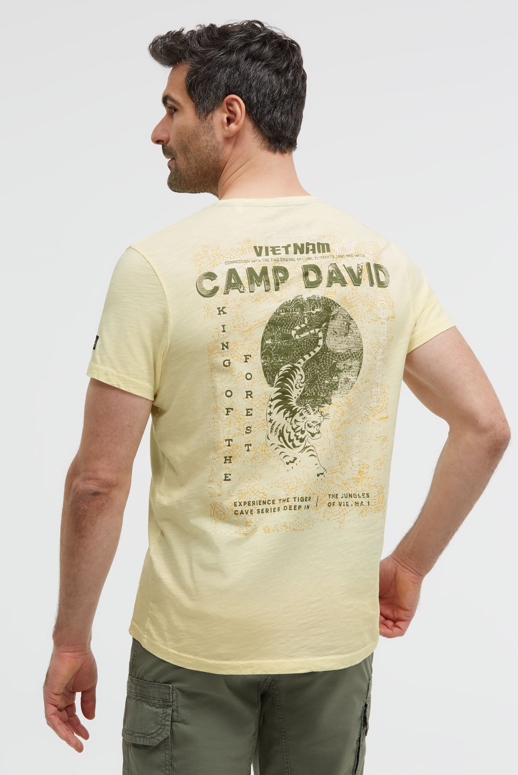 T-Shirt Rundhals mit Backprint lemon juice