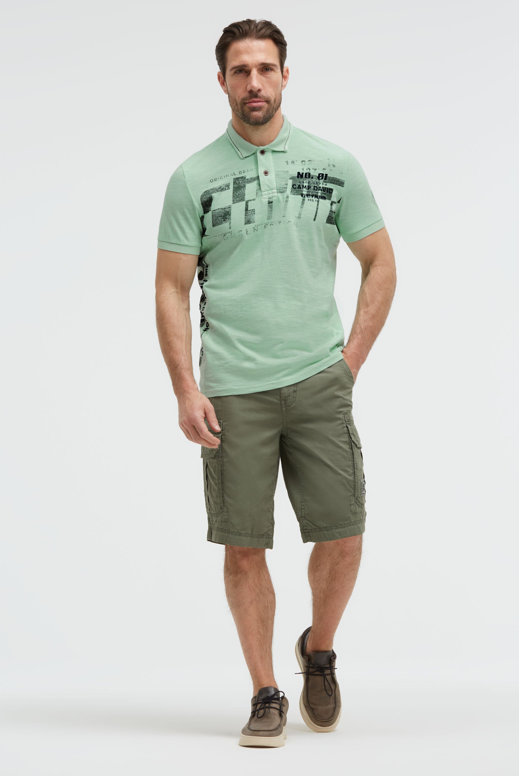 Polo aus Flammgarn-Pikee  mit Artworks light mint