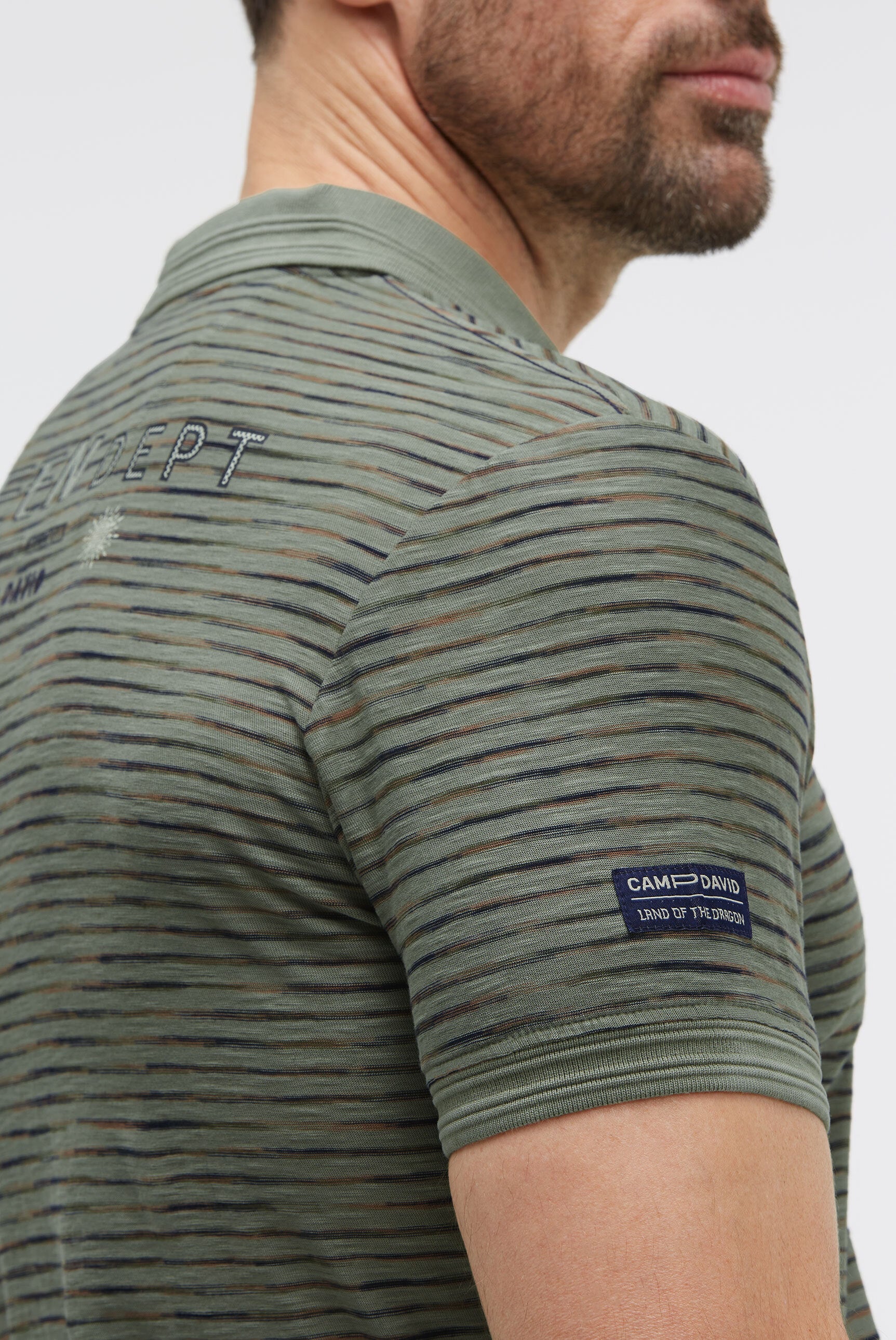 Poloshirt mit Multicolor-Streifen und Back-Artwork green olive - 6