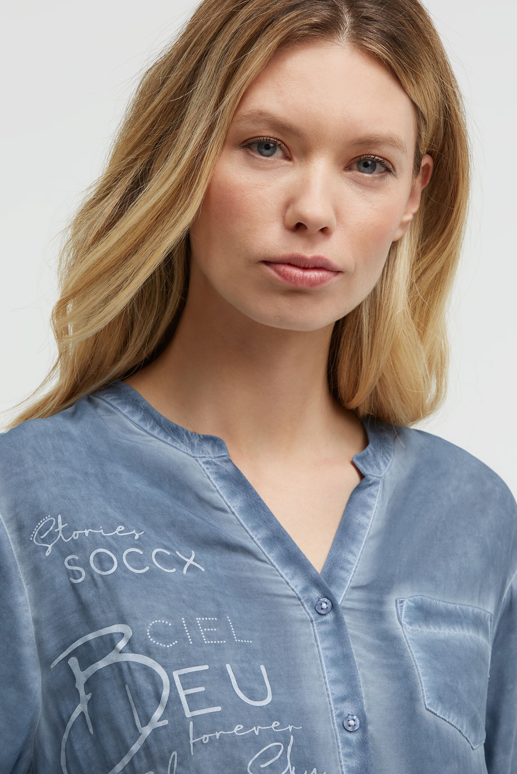 Bluse Kurzarm mit Knotensaum und Print soft azure - 4