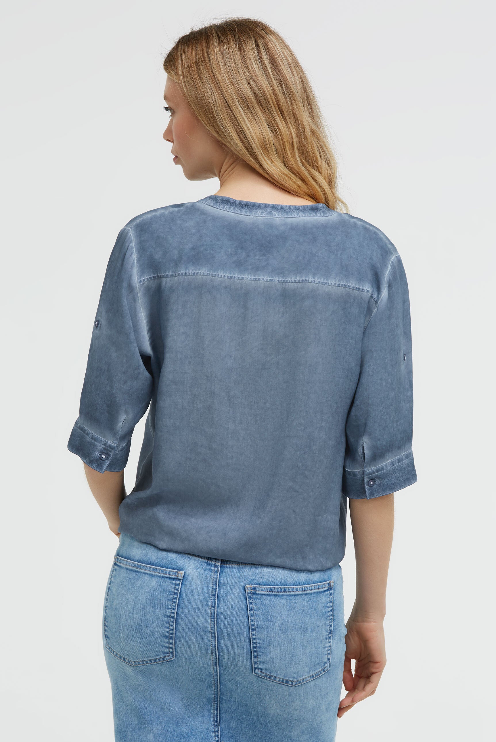 Bluse Kurzarm mit Knotensaum und Print soft azure