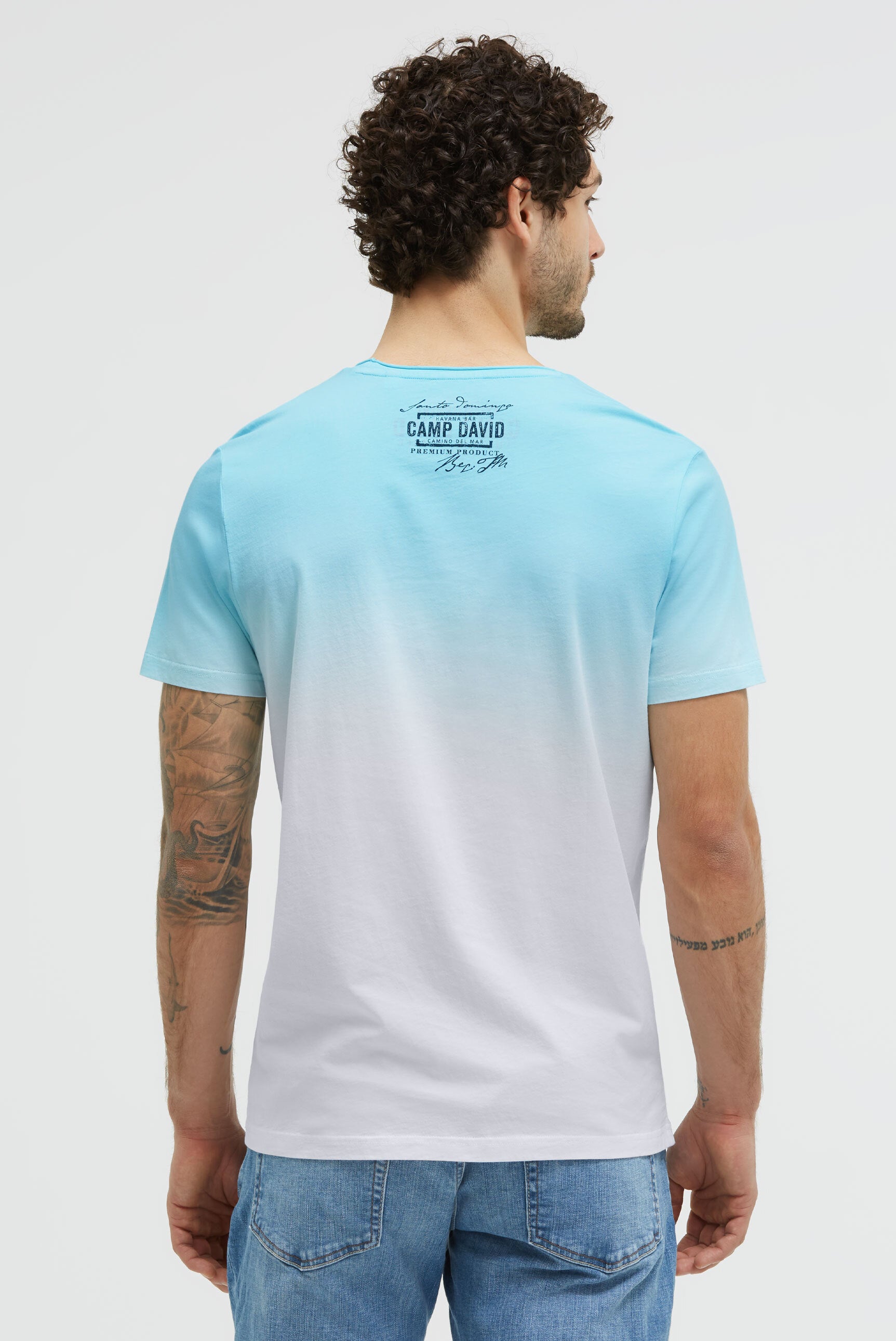 Koszulka z efektem dip dye i nadrukiem w stylu vintage