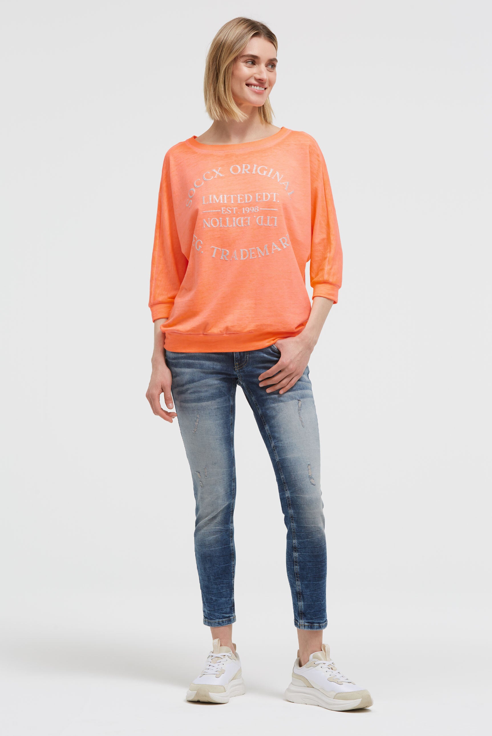 Bluza basic ze skróconymi rękawami i grafiką