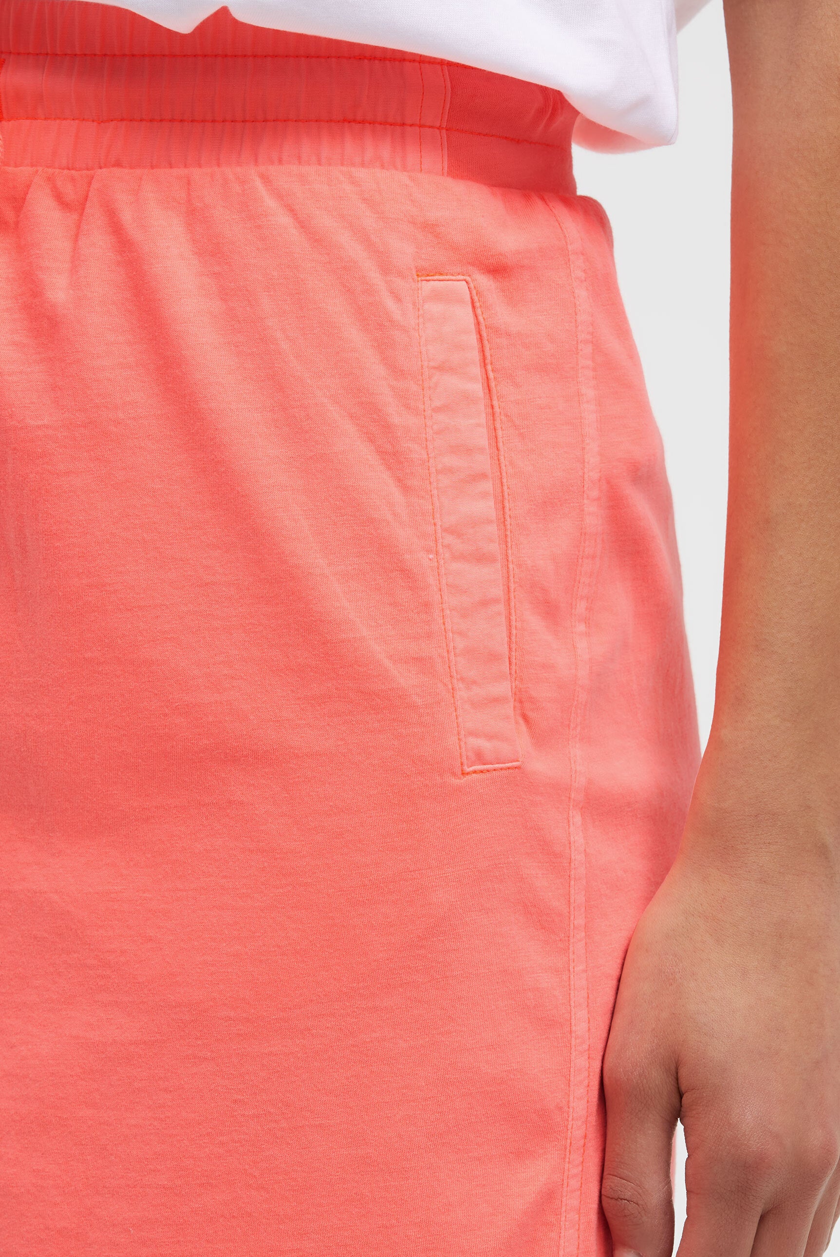 Kurzer Jersey-Rock mit Elastikbund neon coral - 6