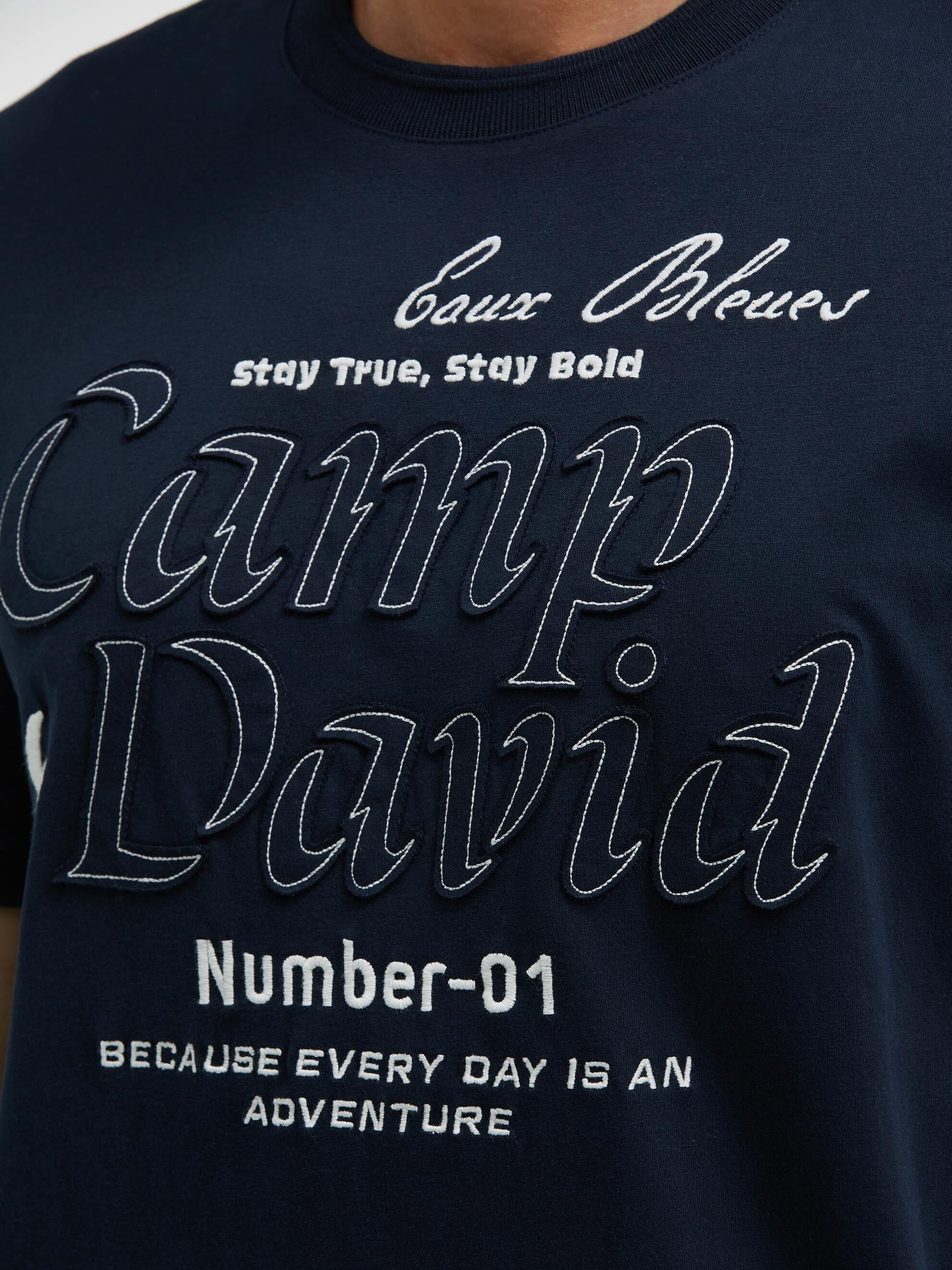 T-Shirt Relaxed Fit mit Logo-Stickereien blue navy - 6