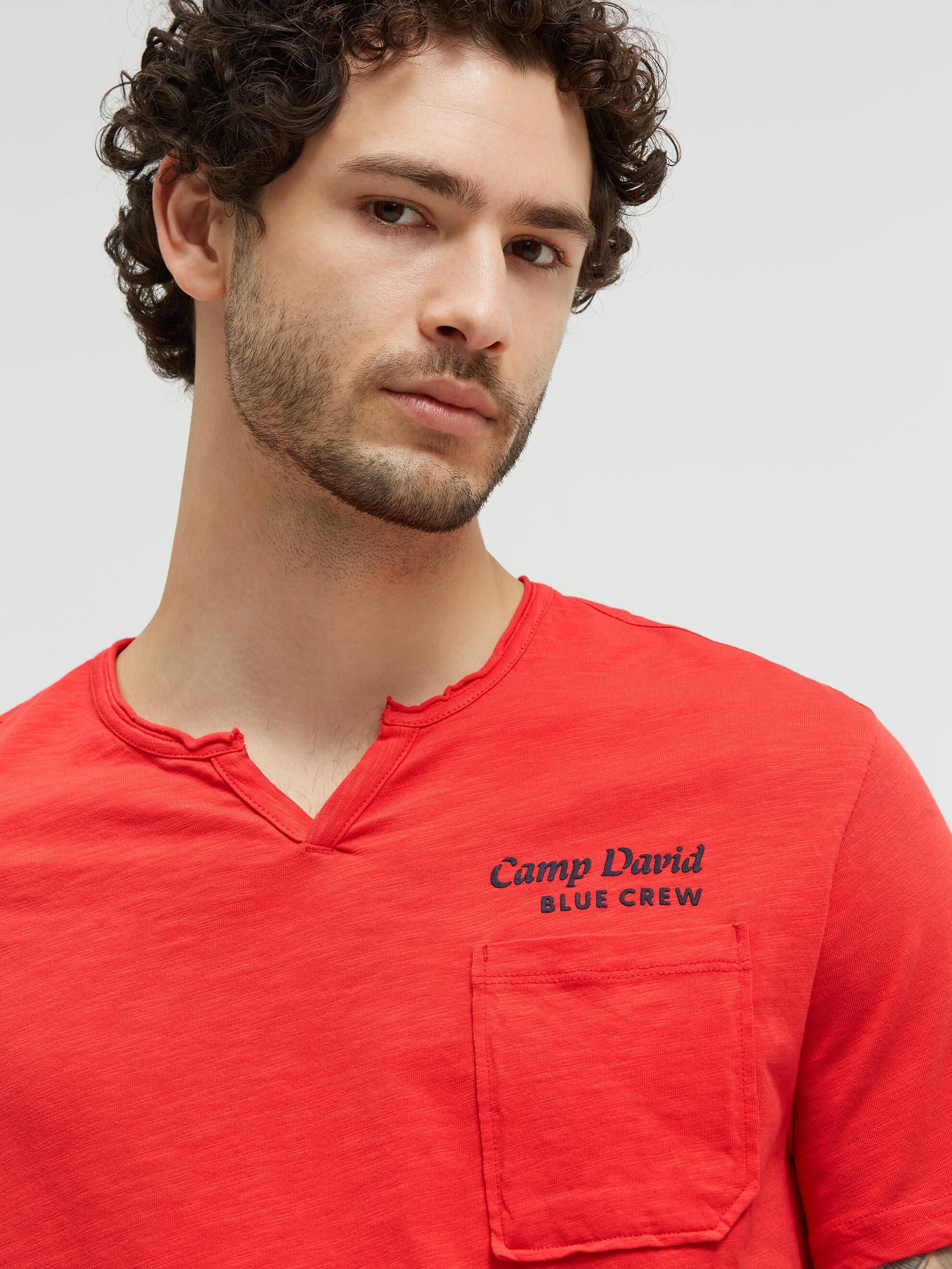 T-Shirt mit Backprint blaze coral