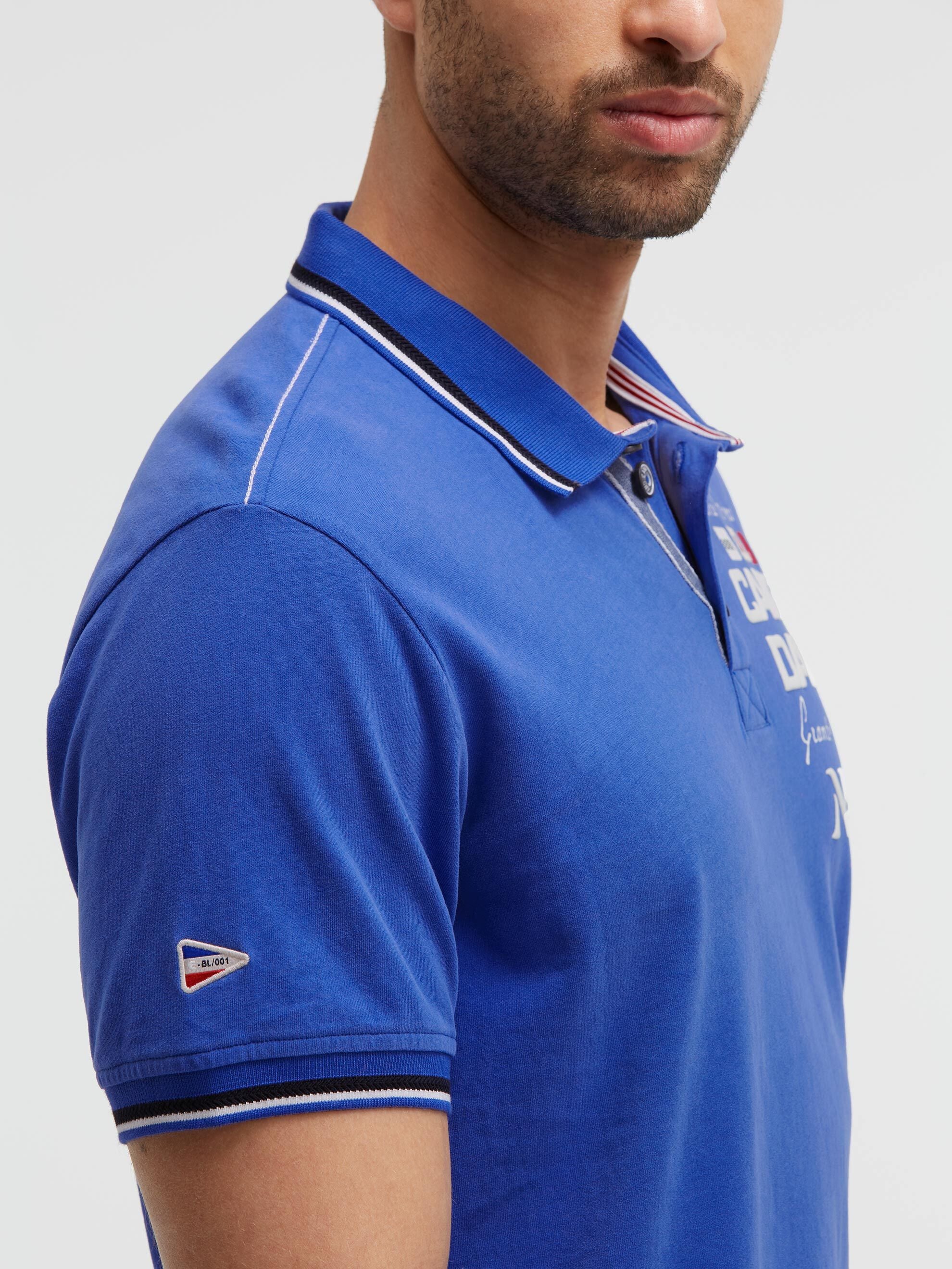 Polo mit Artworks und Special Details signal blue