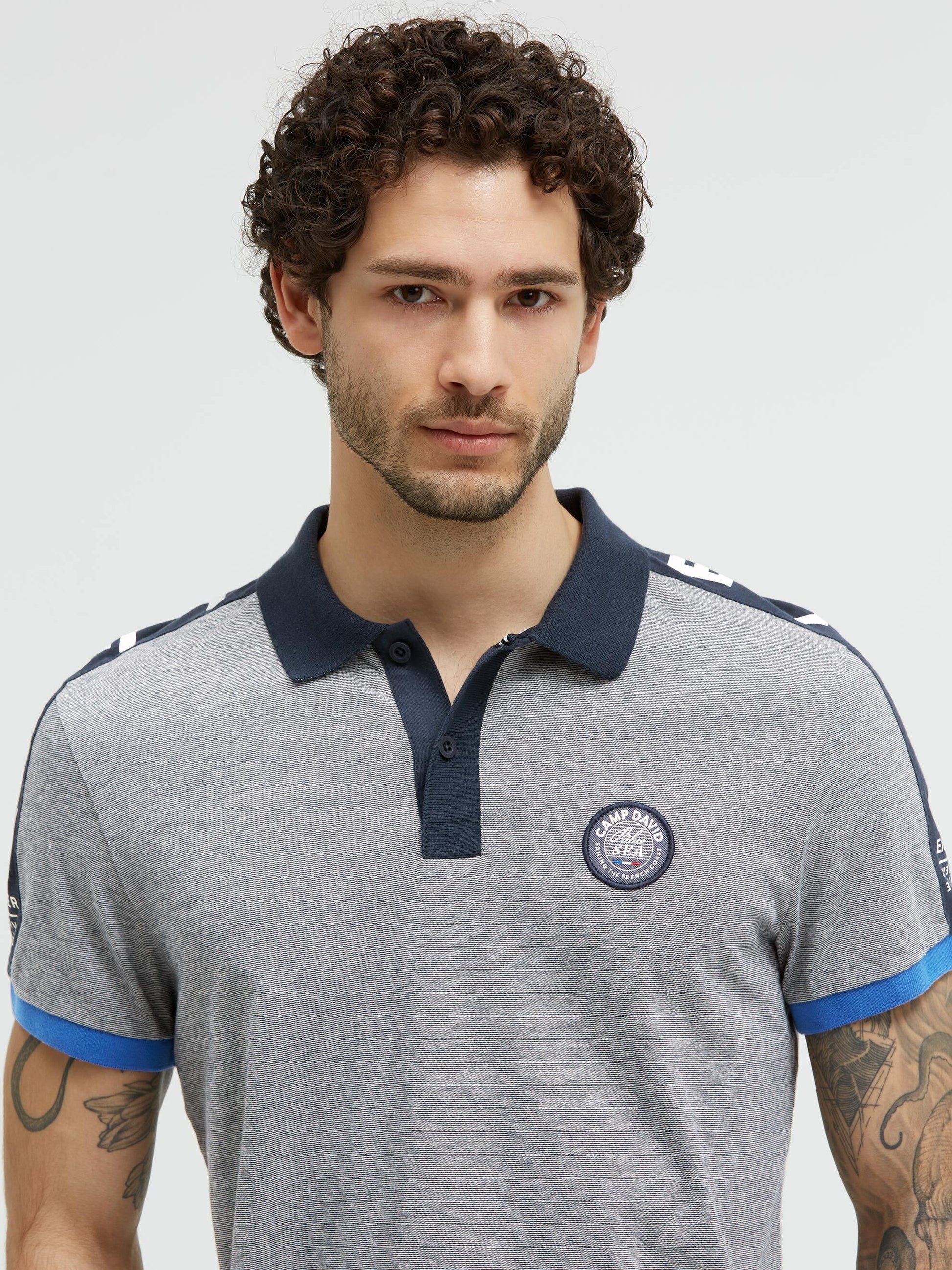 Polo mit feinen Streifen und Tapes blue navy - 4