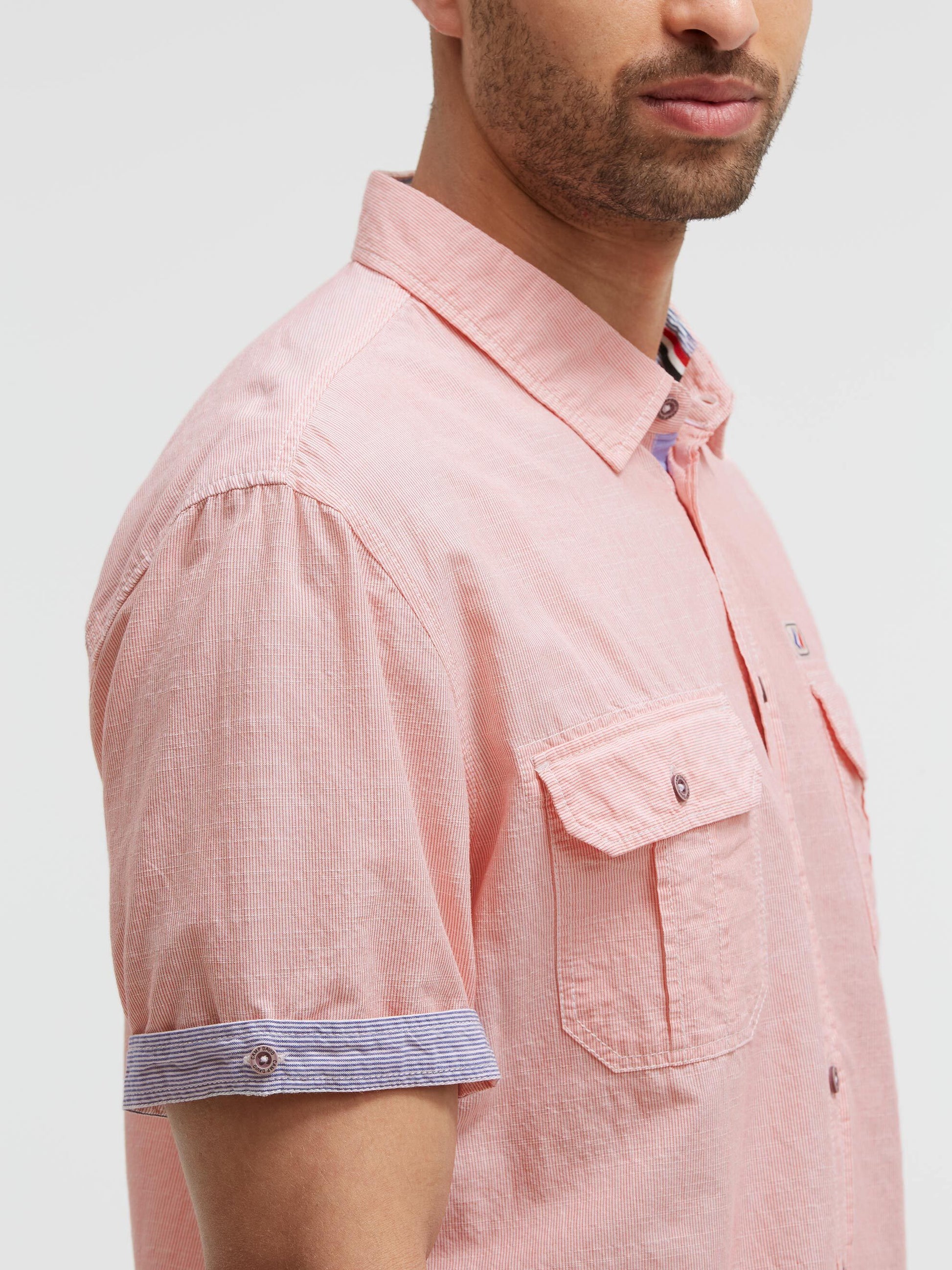 Fein gestreiftes Kurzarmhemd mit Klappentaschen blaze coral - 6