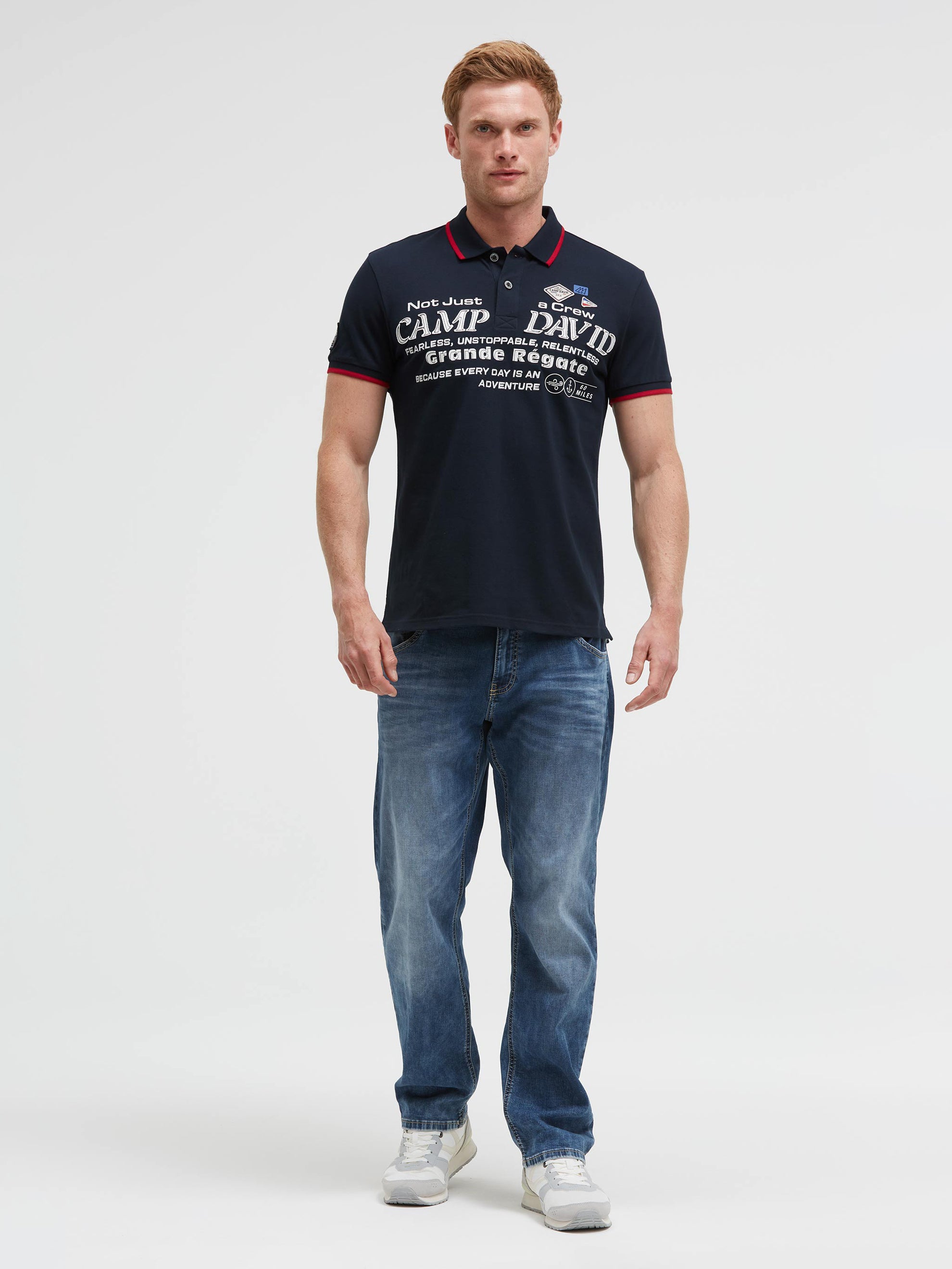 Kurzarmpolo Pikee mit Logo-Applikationen blue navy