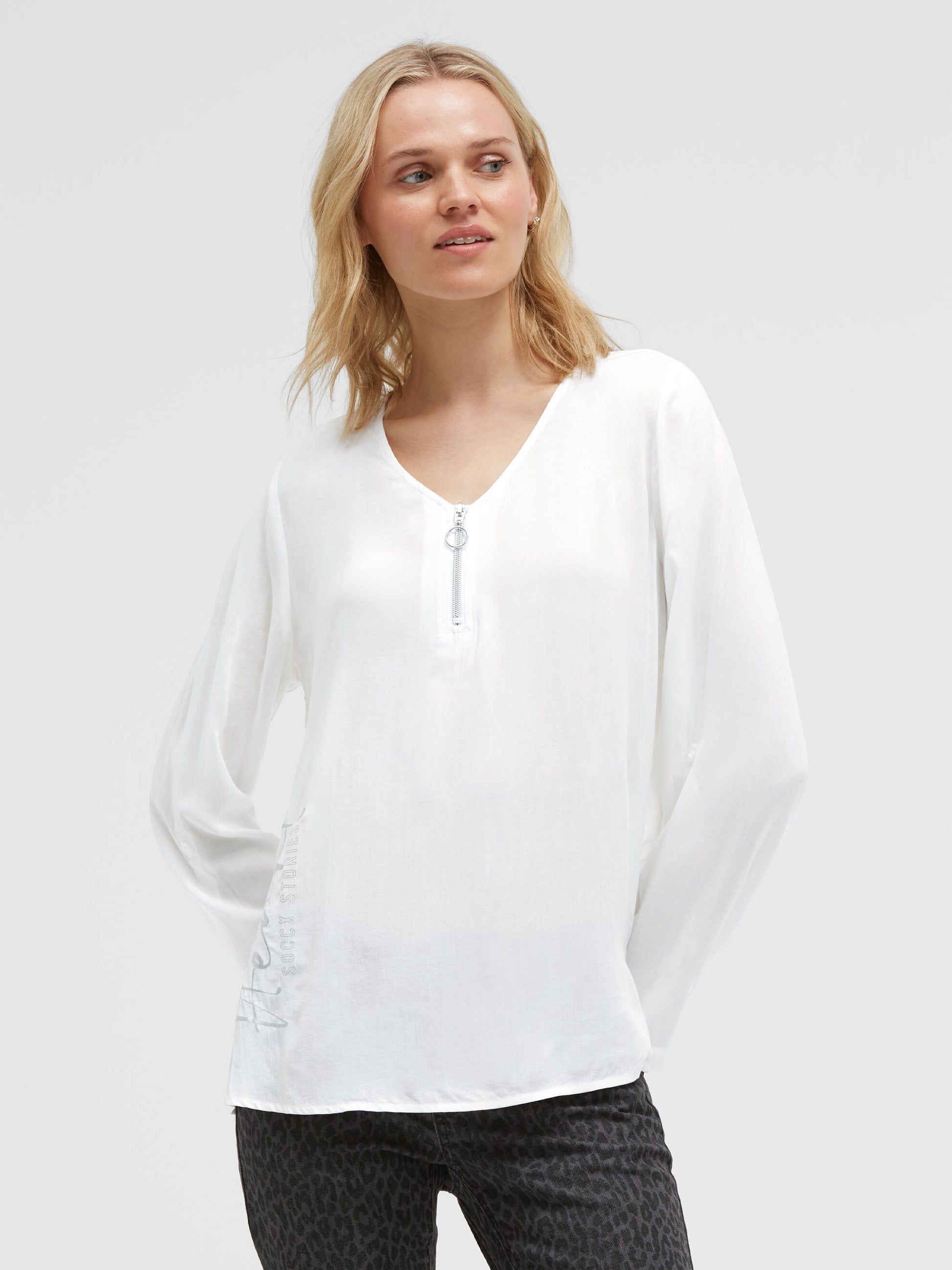 Leichte Bluse mit V-Ausschnitt und Rückenprint opticwhite - 2