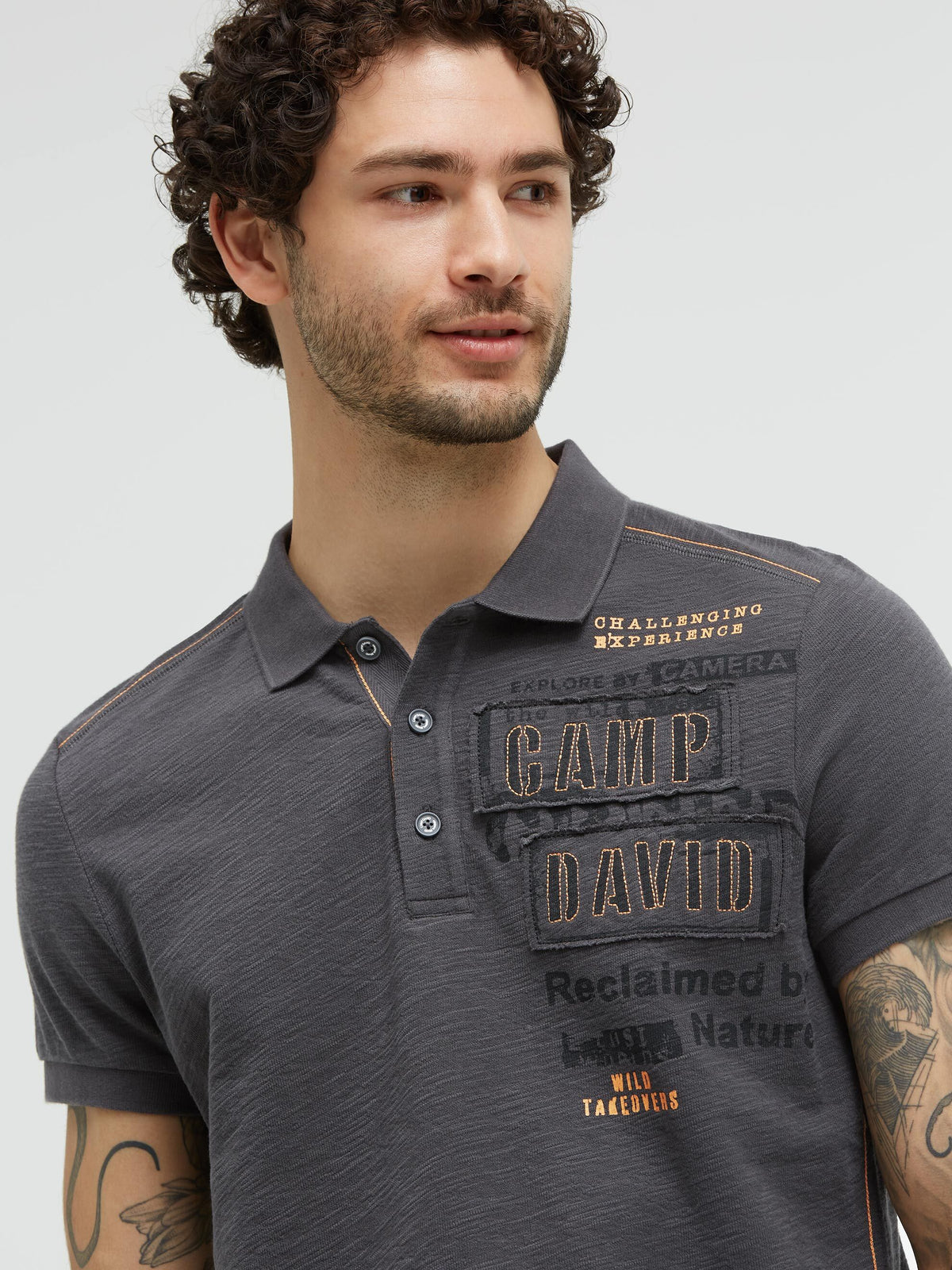 Polo mit Flammgarnstruktur und Label-Applikationen black rock