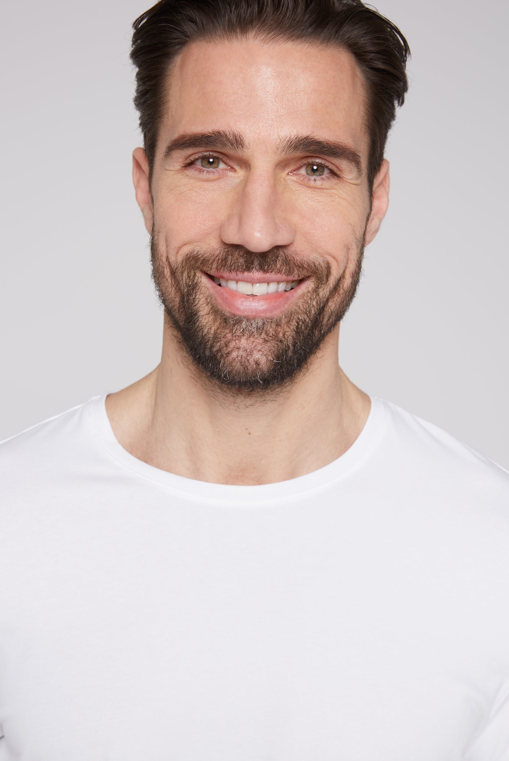 Basic T-Shirt mit Rundhalsausschnitt opticwhite - 4