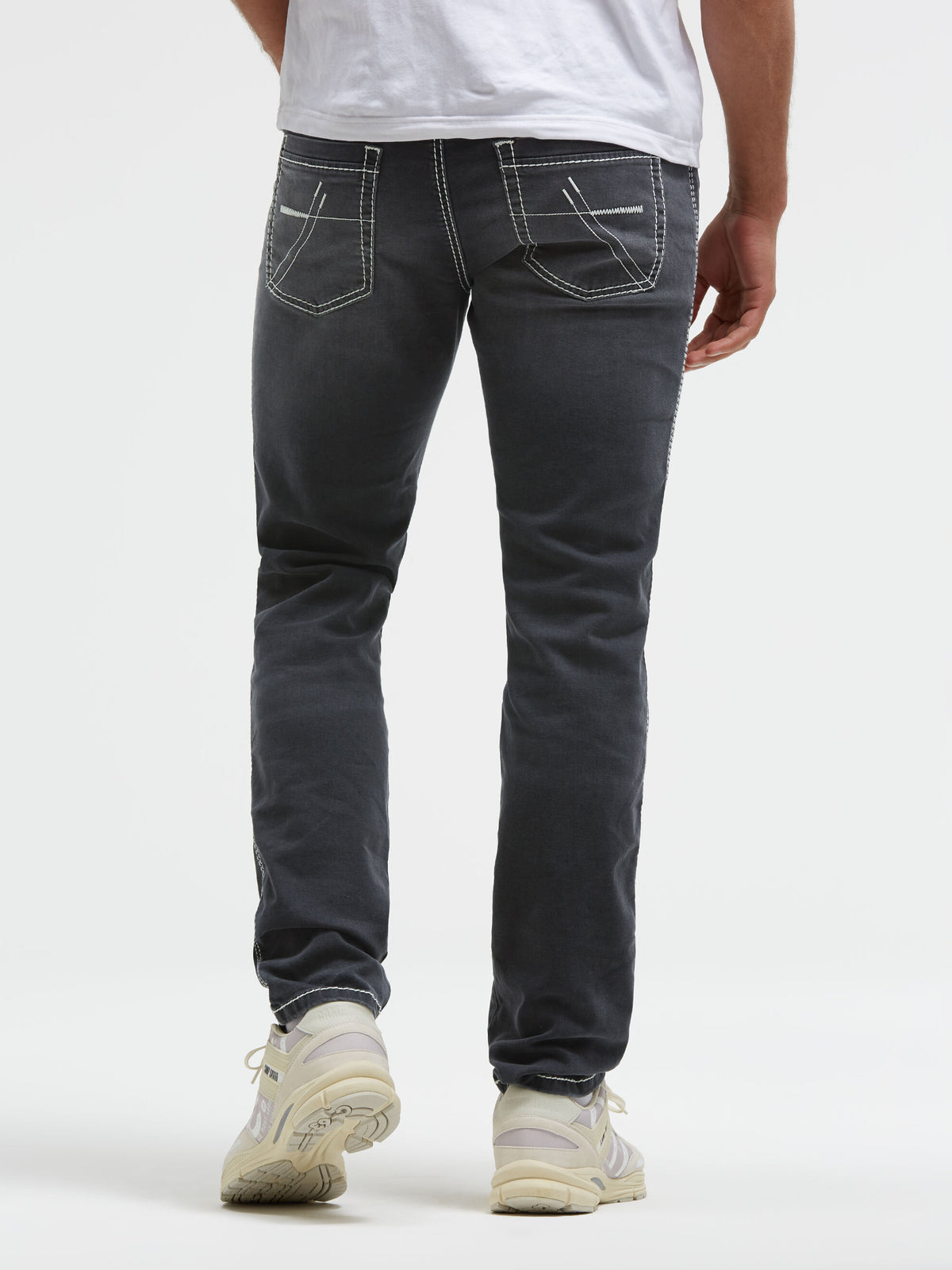 Jeans DA:VD Regular Fit tarmac grey