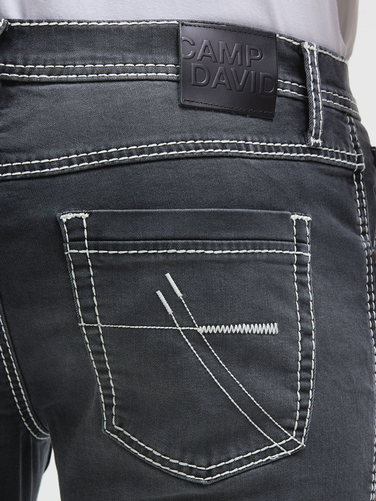 Jeans DA:VD Regular Fit tarmac grey