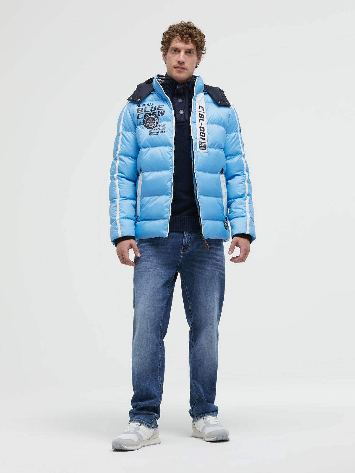 Lange Steppjacke mit Kapuze, Tapes und Patches icy blue - 3