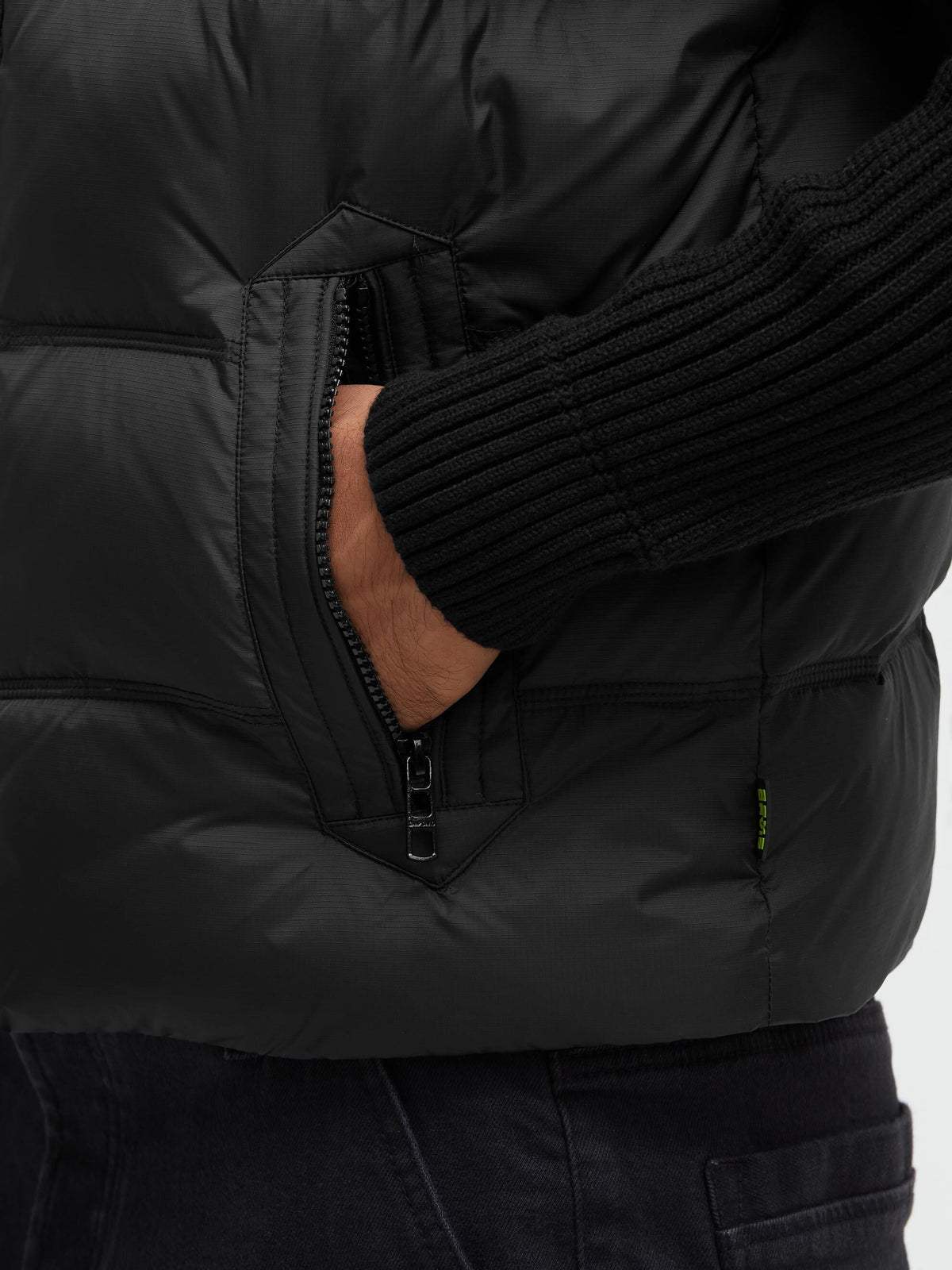 2-in-1 Jacke und Weste mit abtrennbaren Strickärmeln black - 6