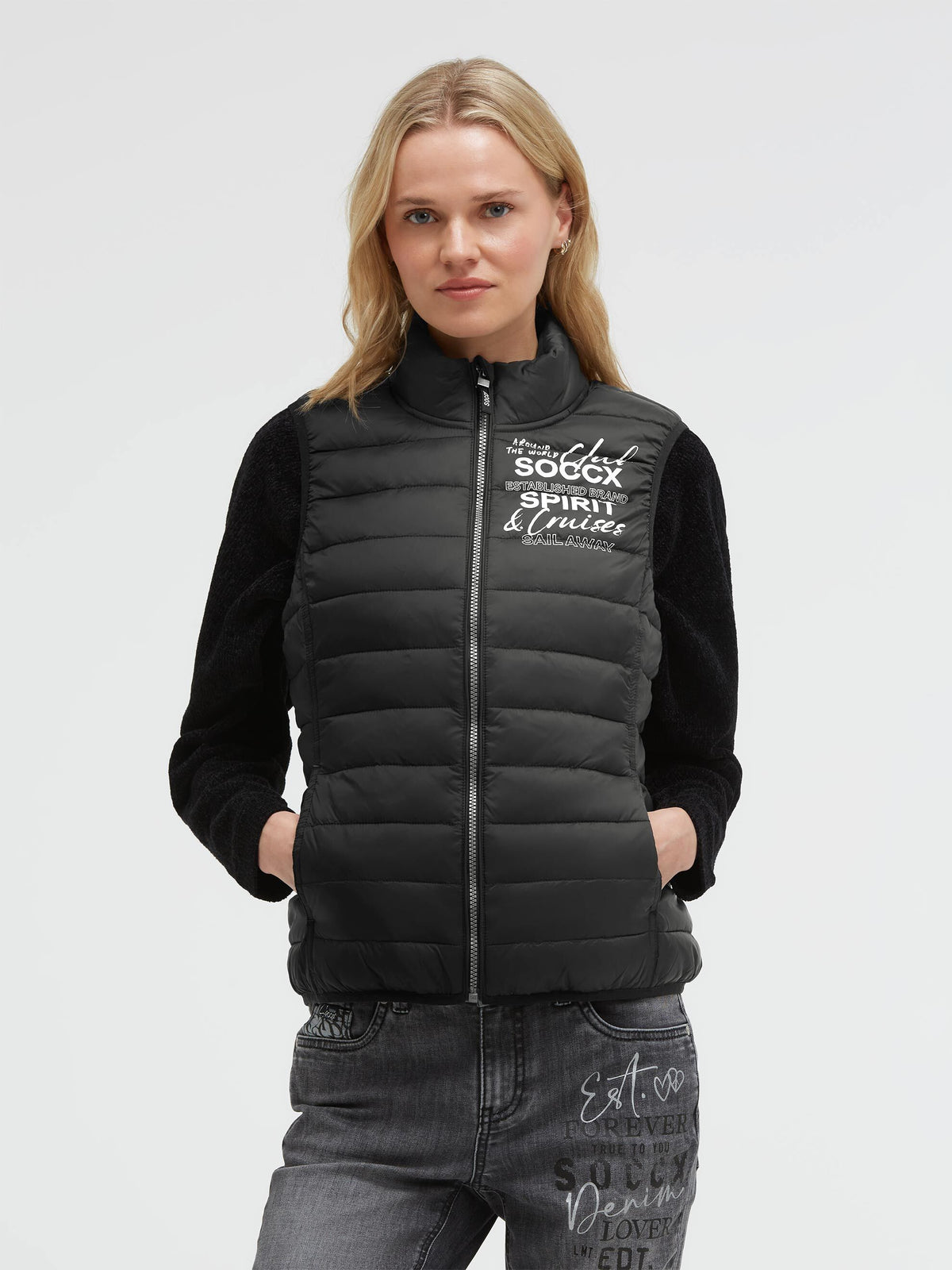 Basic Leichte Steppweste mit Print black