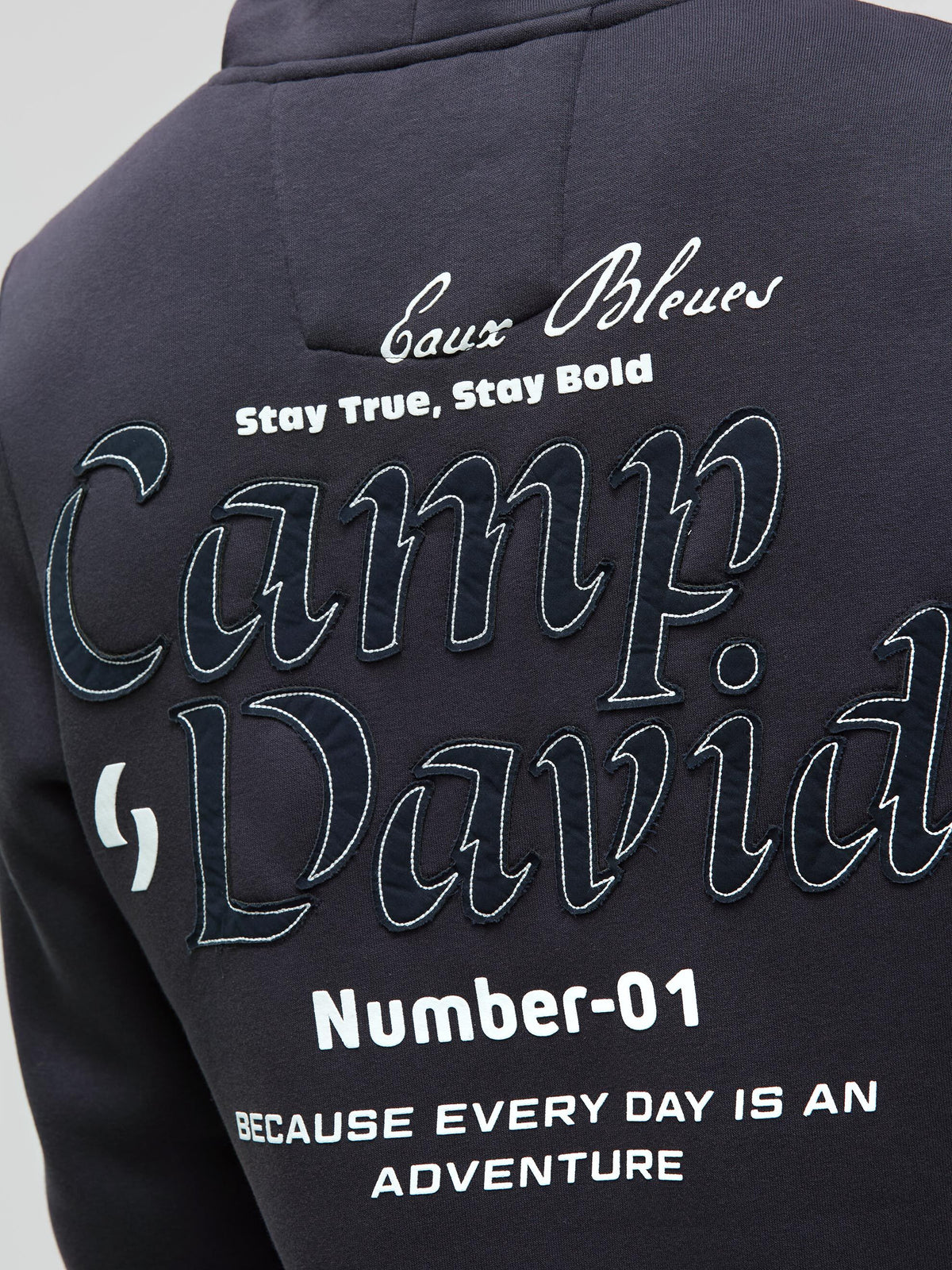 Hoodie mit Rücken-Artwork blue navy - 6