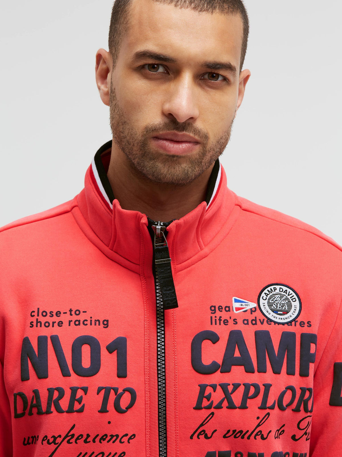 Sweatjacke mit 3D-Rubber-Artworks blaze coral - 4