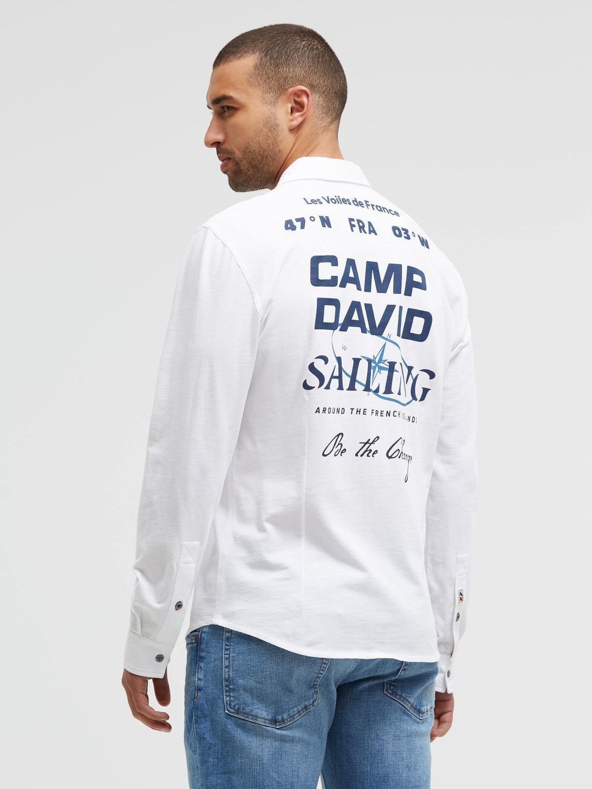 Hemd aus Struktur-Jersey mit Backprint opticwhite - 5