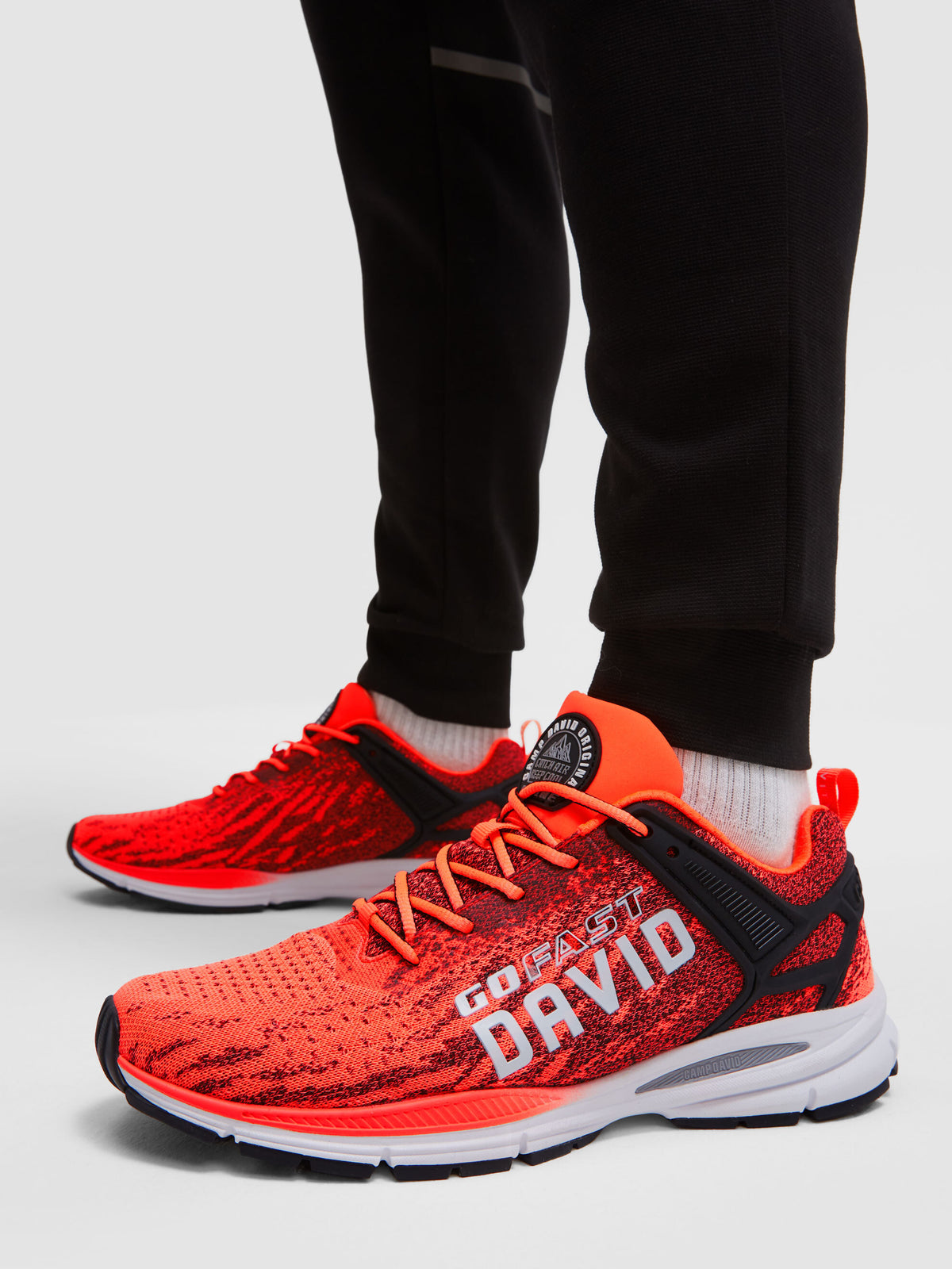 Leichter Sneaker im Strick-Design neon fire