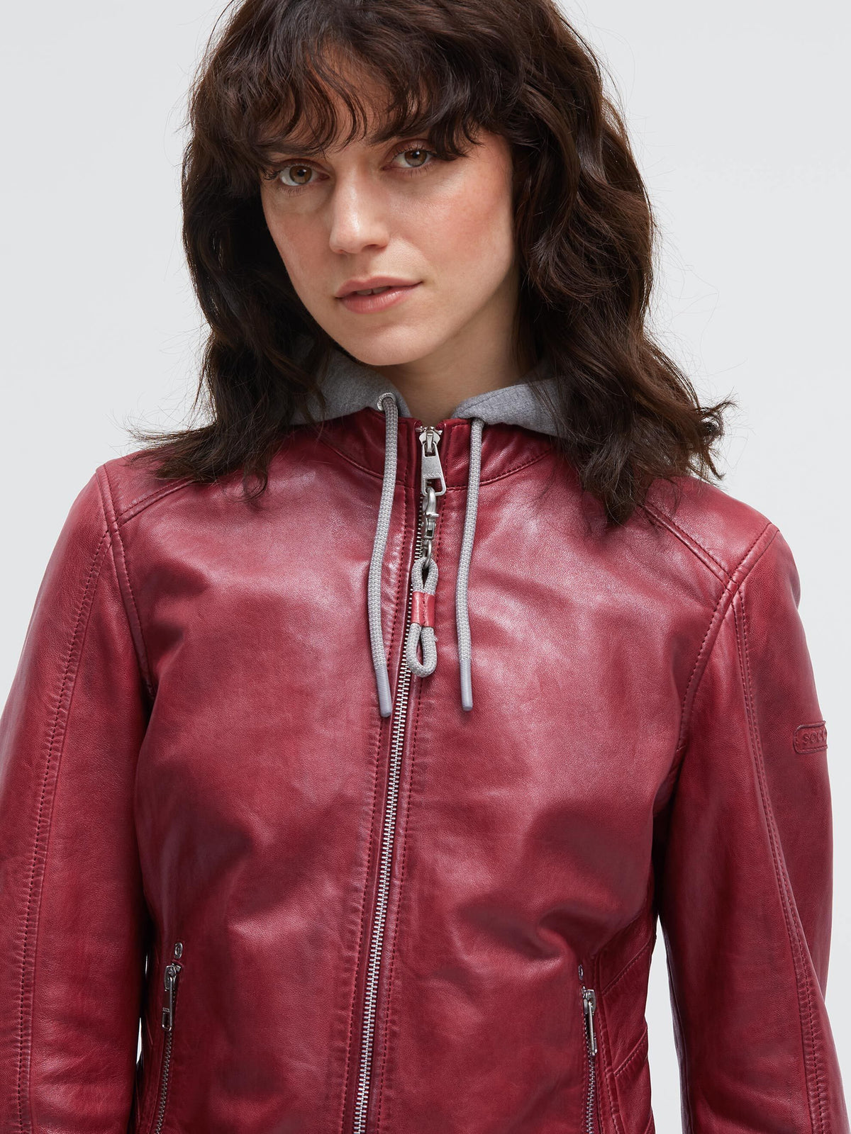 Lederjacke im Biker-Stil mit Sweatkapuze dark red