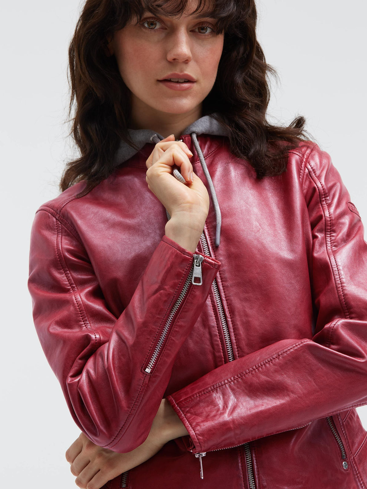 Lederjacke im Biker-Stil mit Sweatkapuze dark red