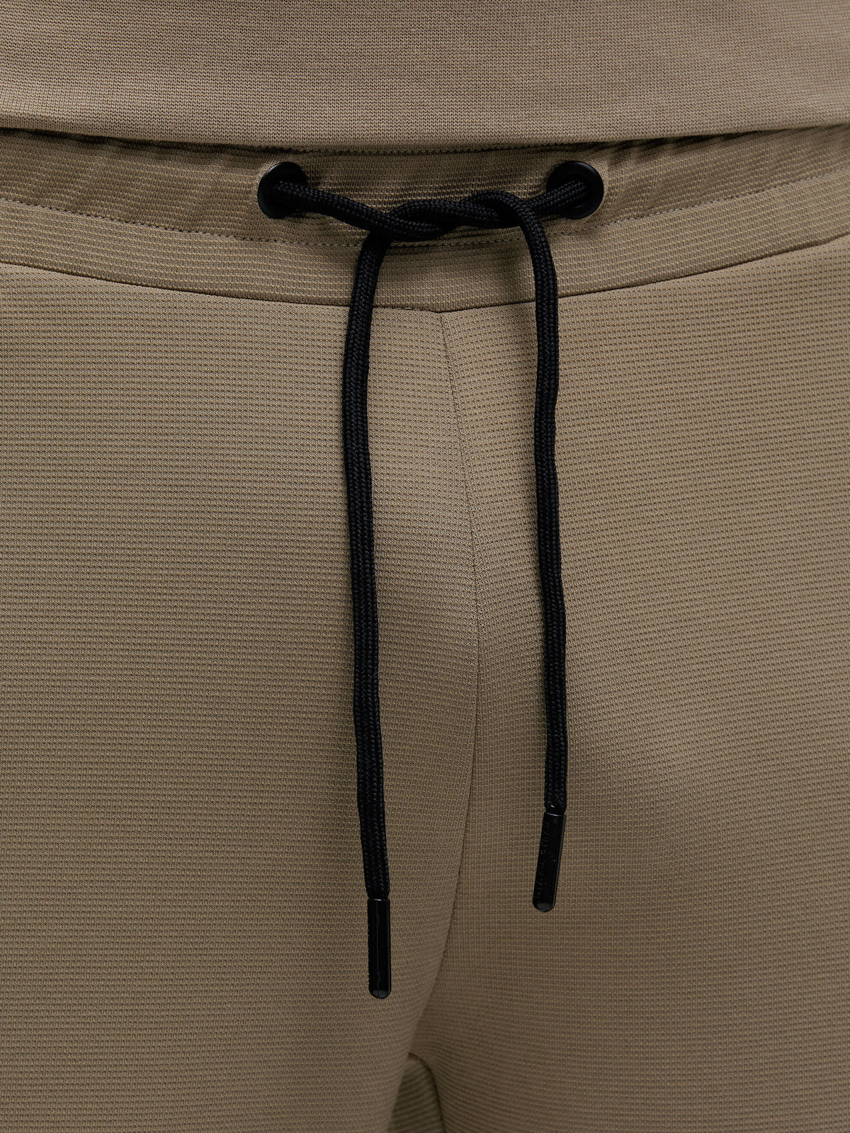 Joggpants aus Interlock-Pikee mit Artworks shadow beige - 4