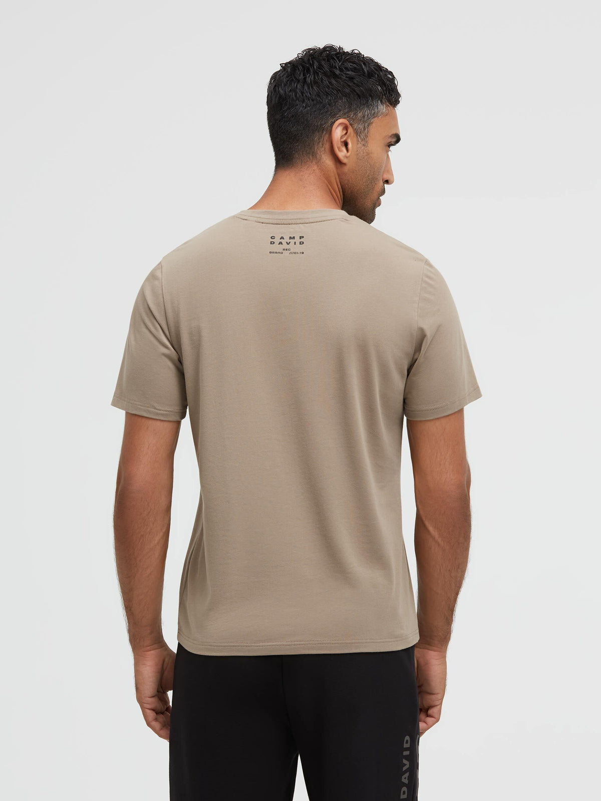 T-Shirt Rundhals mit Flockprint shadow beige