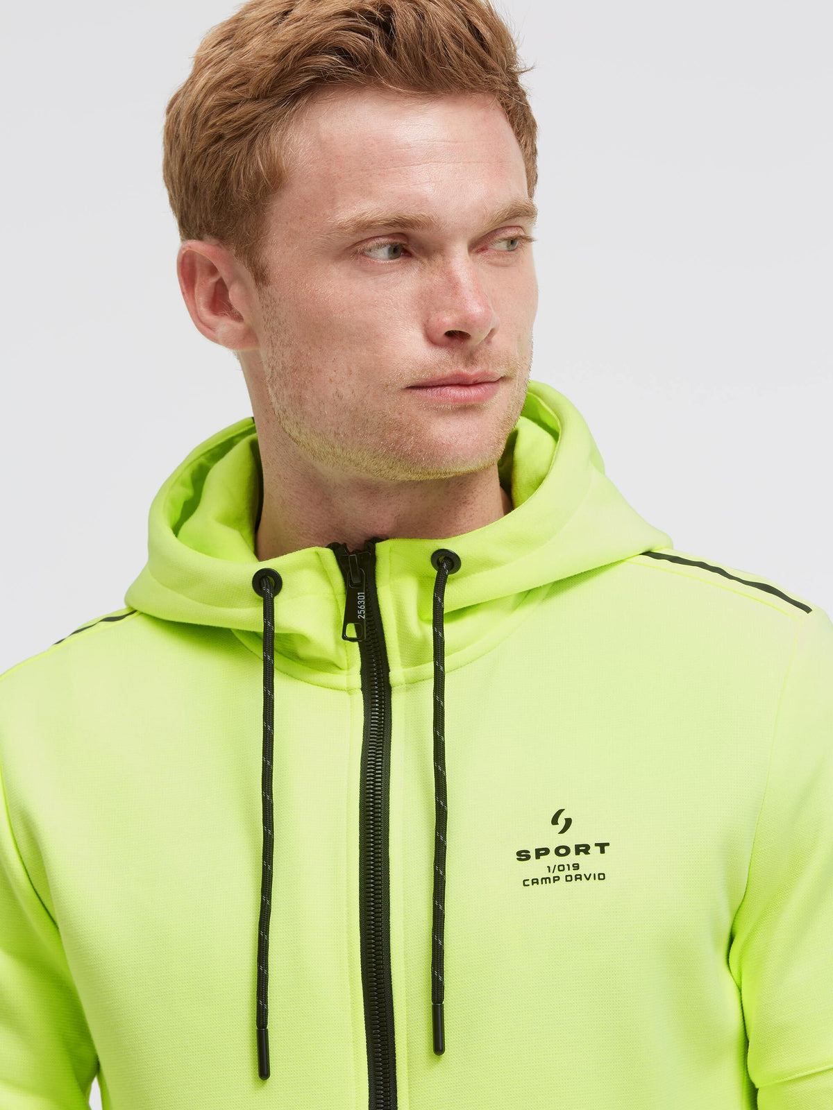 Kapuzensweatjacke aus Interlock-Pikee mit Backprint neon yellow - 5