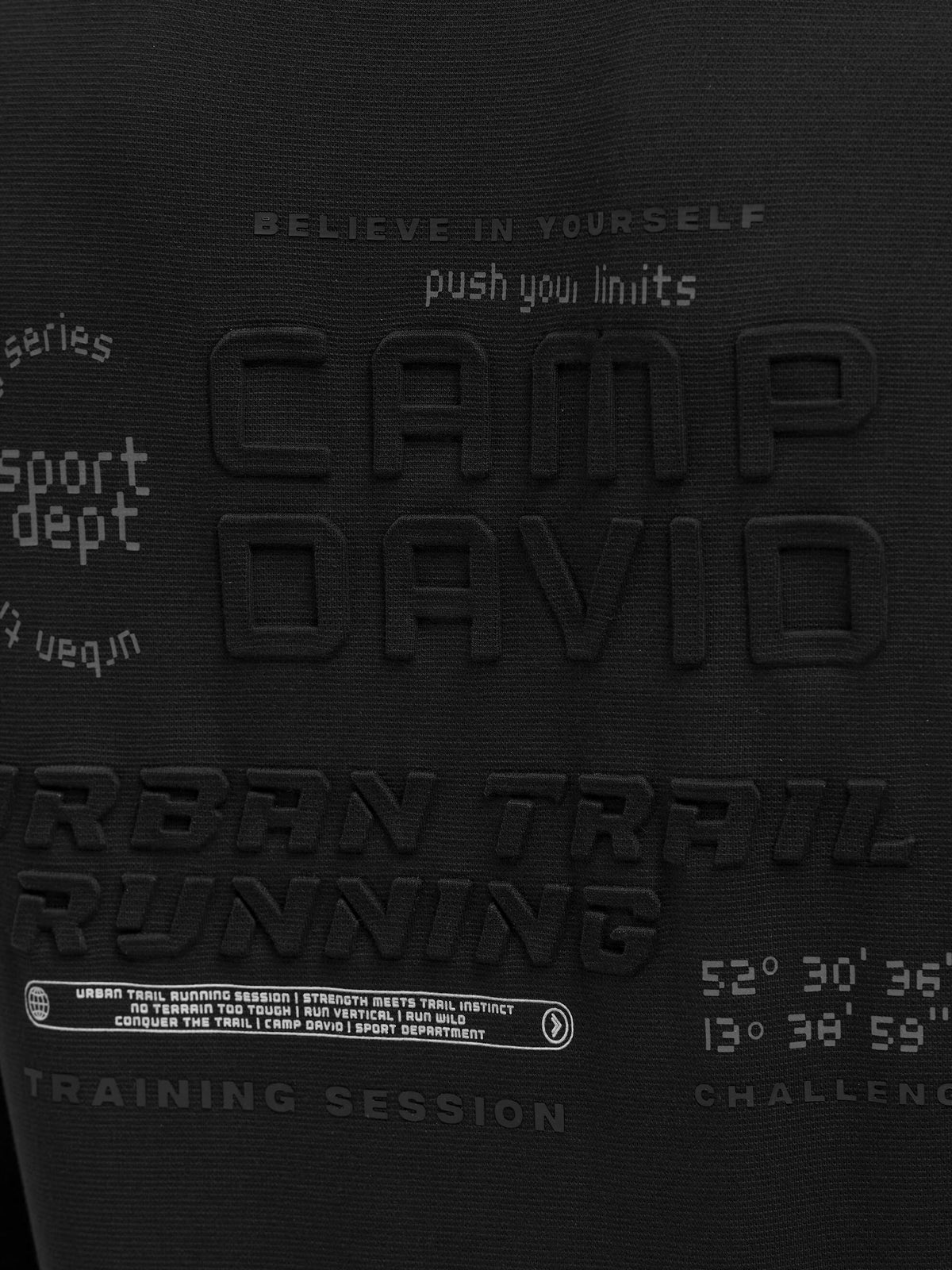 Hoodie aus Interlock mit Embossing-Artworks black