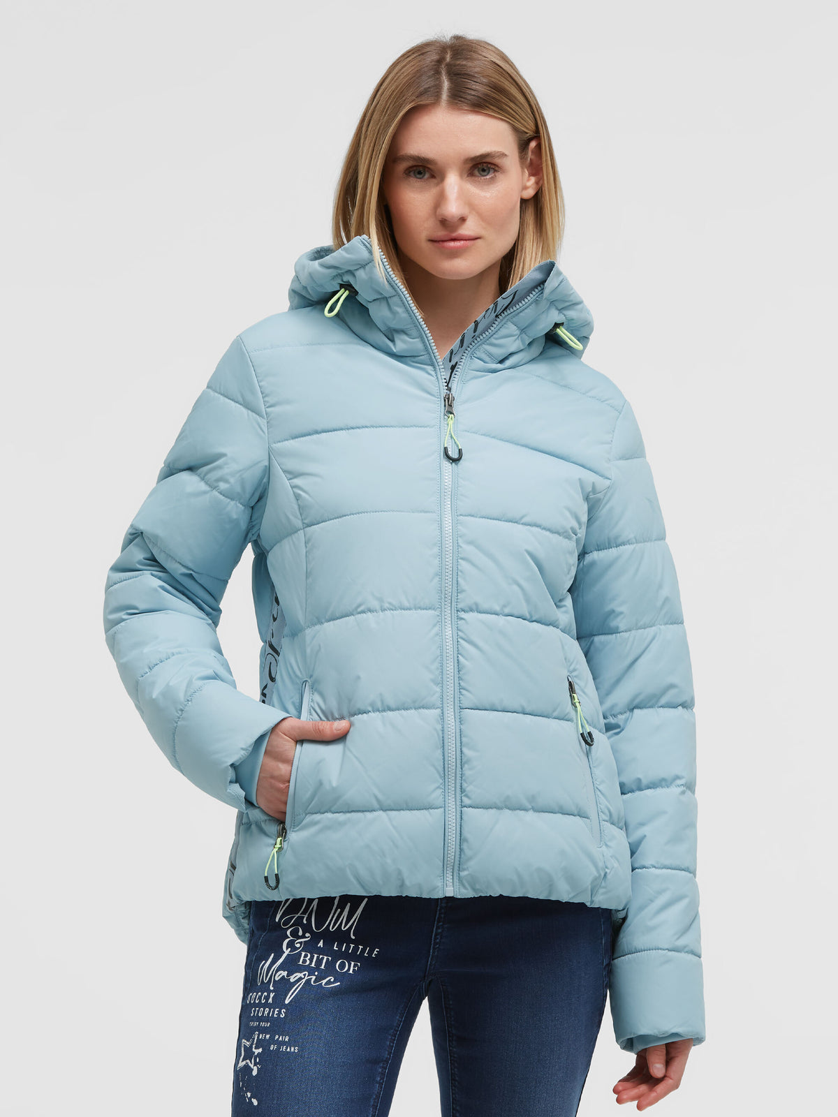 Sportliche Winterjacke mit Kapuze und Tapes cool sky - 2