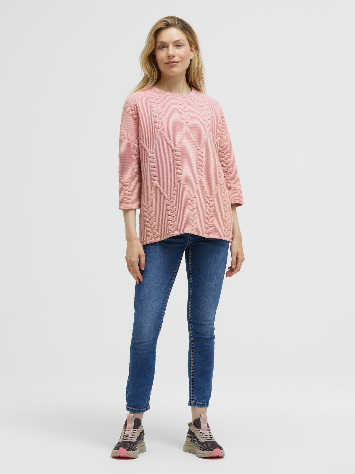 Bluza o wyrazistym kroju z rękawami 3/4