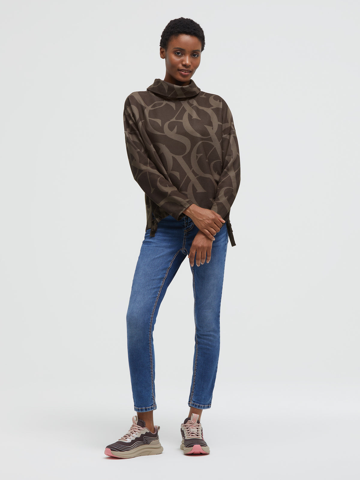 Sweatshirt mit Saumband und All Over Print chocolate - 3