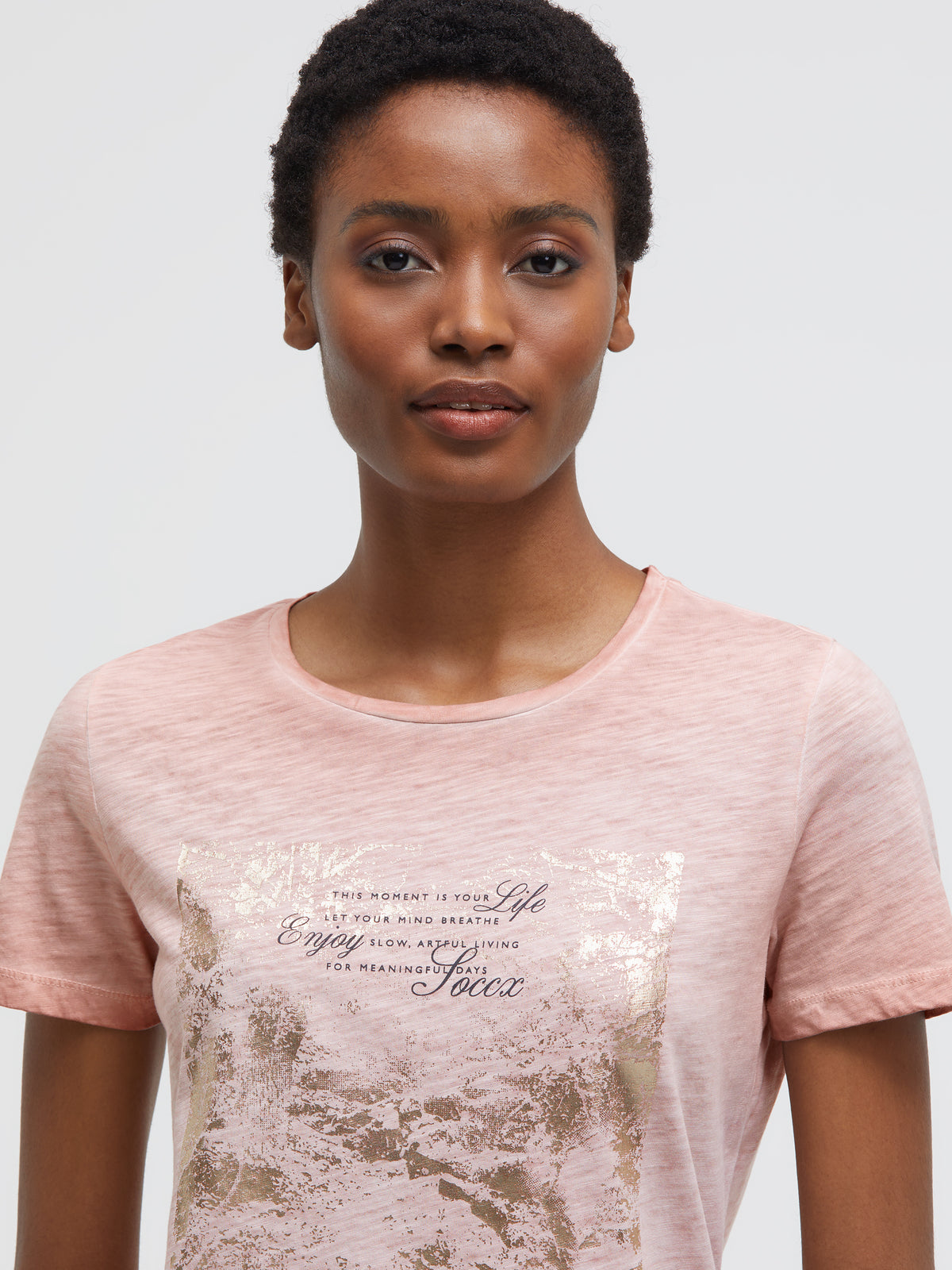 T-Shirt Rundhals mit Folienprint delicate rose - 4