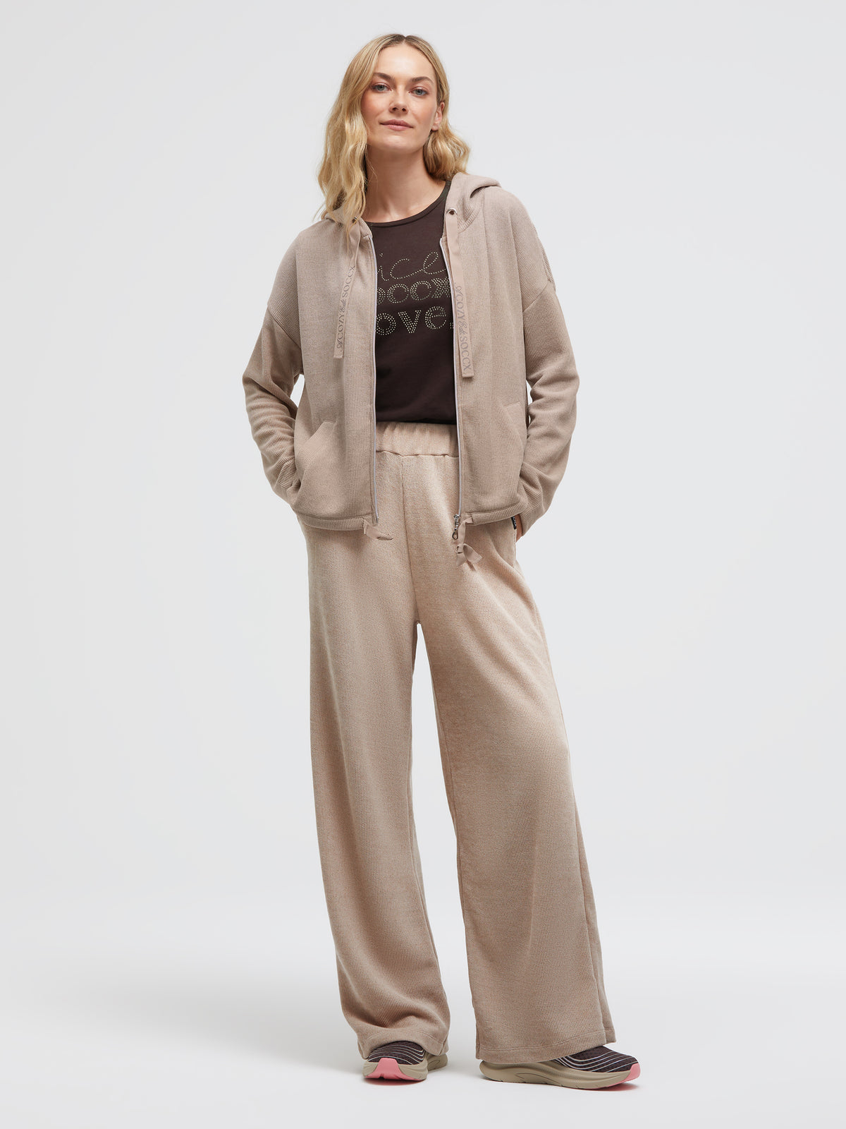 Oversize Sweatjacke aus Rippsamt mit Kapuze almond cream - 3