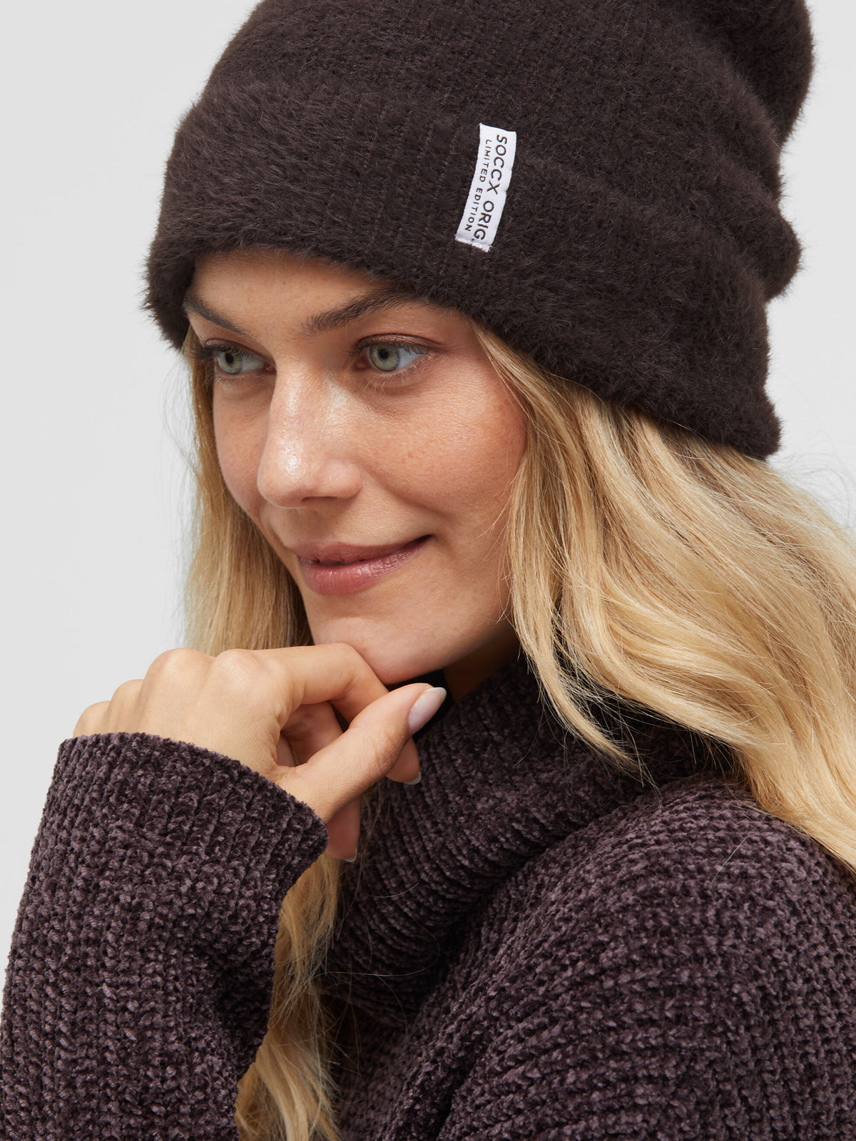 Beanie aus Federgarn chocolate - 3