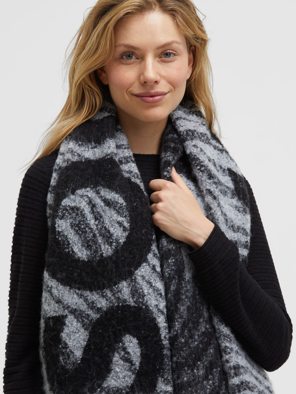 Schal mit Jacquard-Muster und Logo cotton white / black - 3