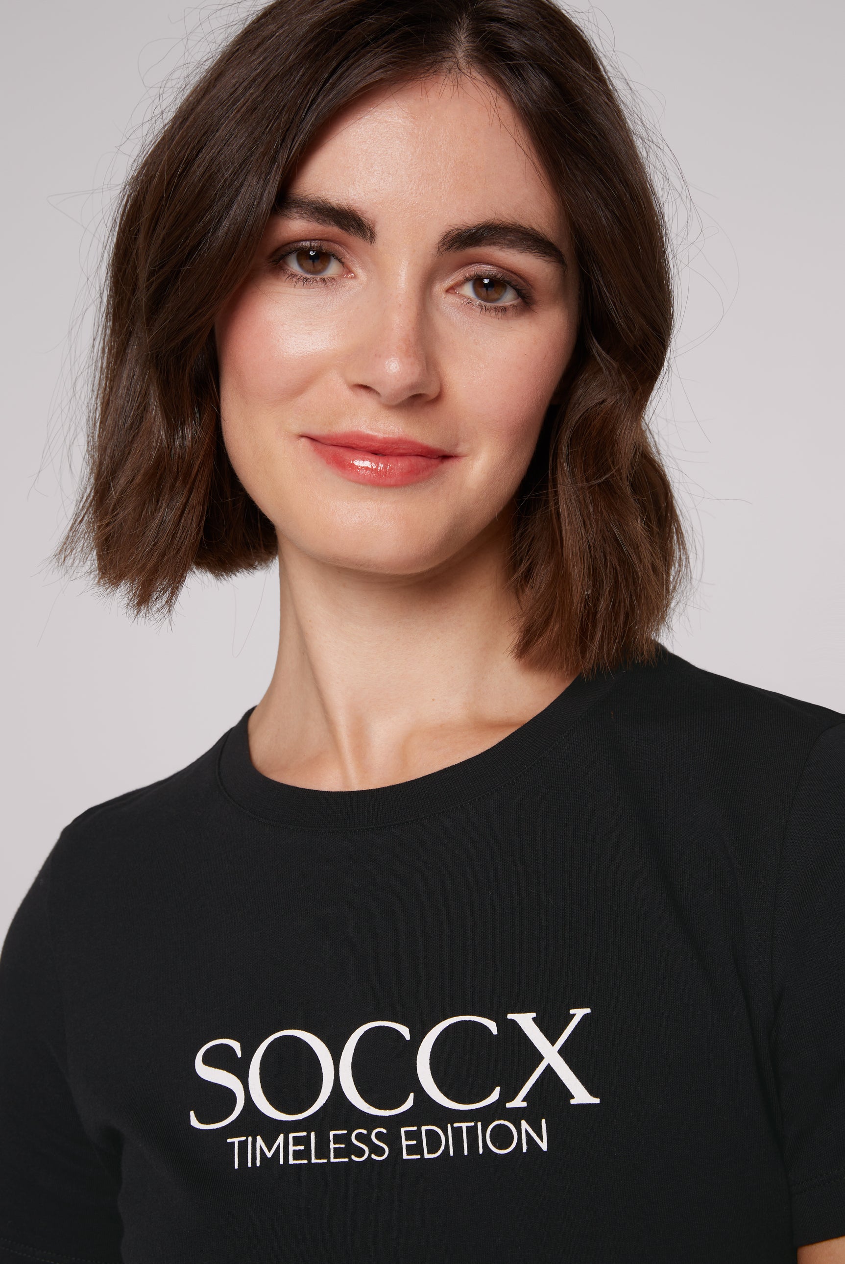 T-Shirt z podstawowej kolekcji z nadrukiem logo