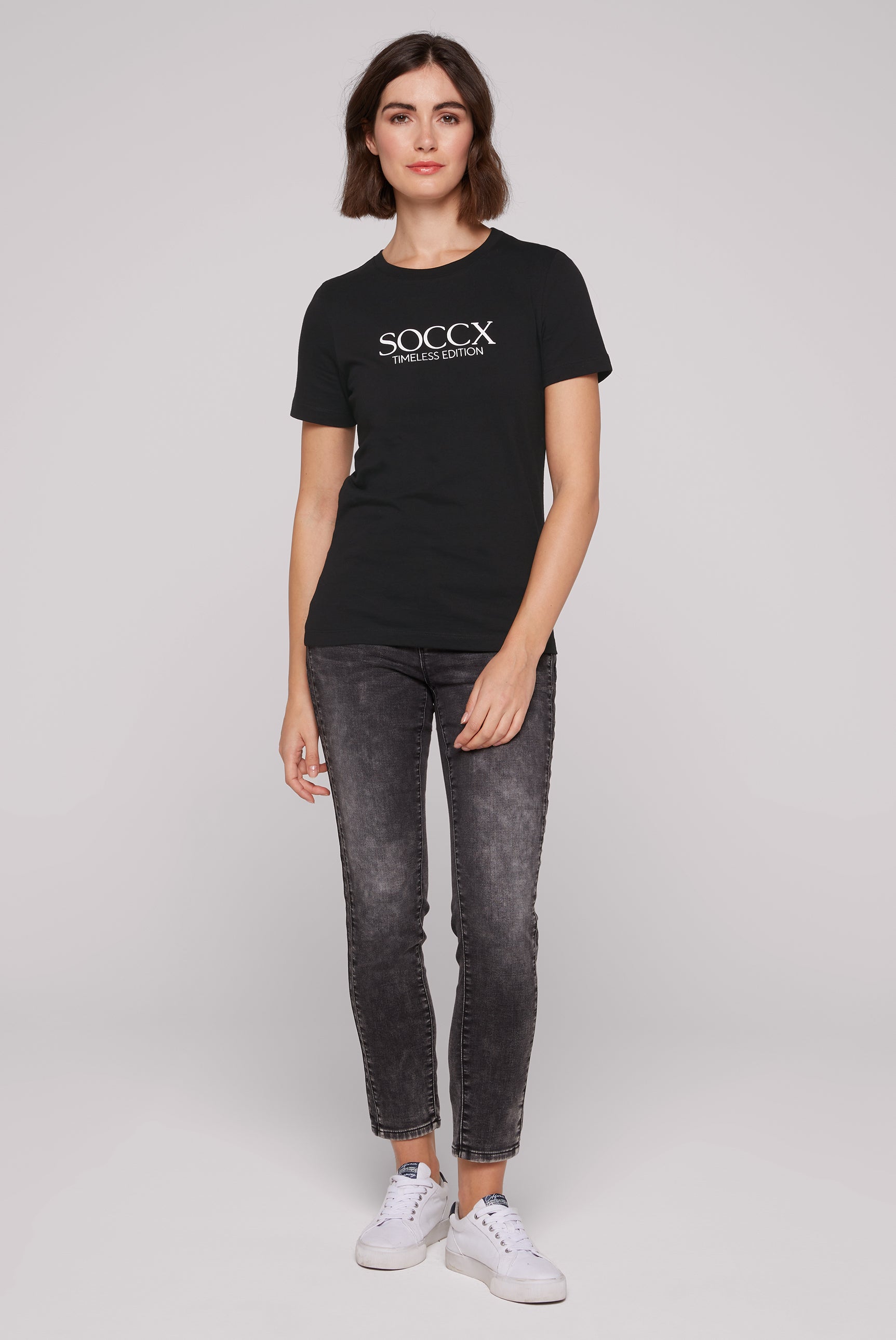 T-Shirt z podstawowej kolekcji z nadrukiem logo