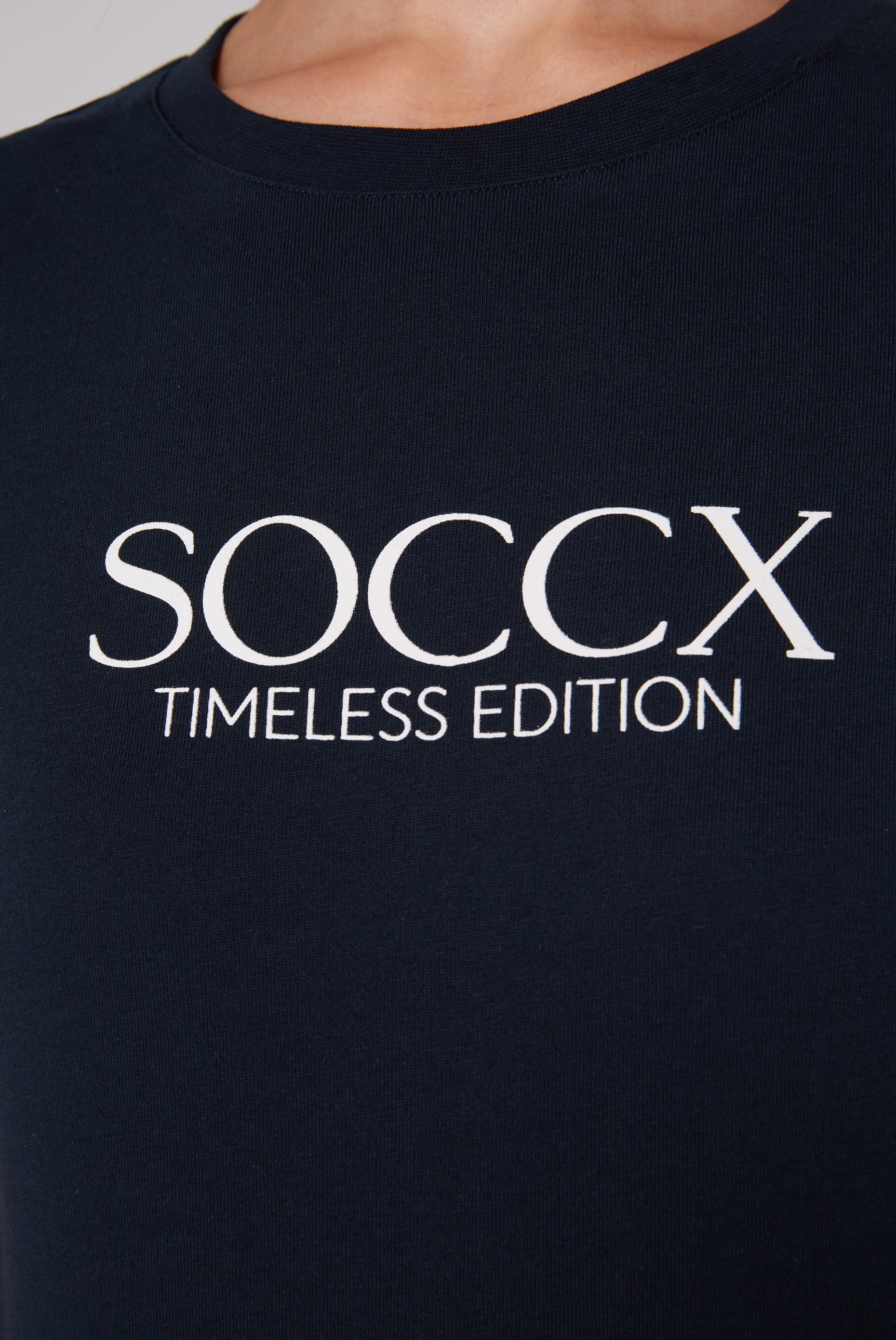 T-Shirt z podstawowej kolekcji z nadrukiem logo - 6