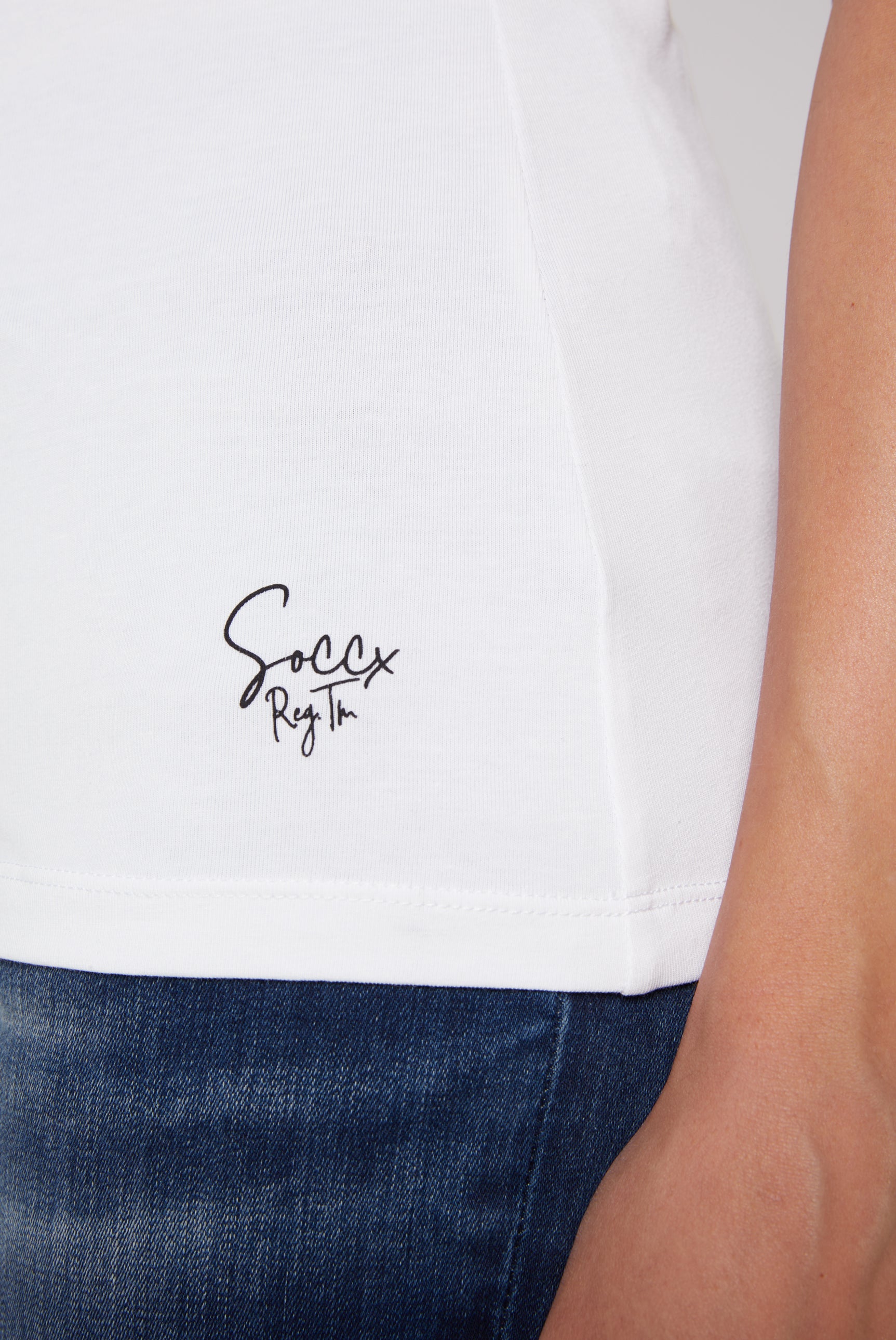 Top z kolekcji podstawowej z mini nadrukiem logo - 6